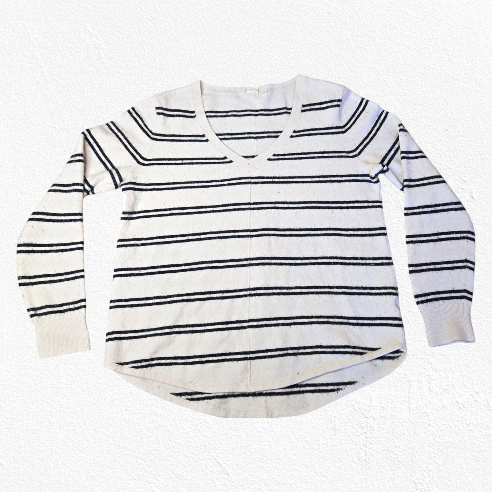 Gap GAP White Navy Striped Wool Blend Sweater Size XL Size XL / US 12-14 / IT 48-50 - 1 Thumbnail