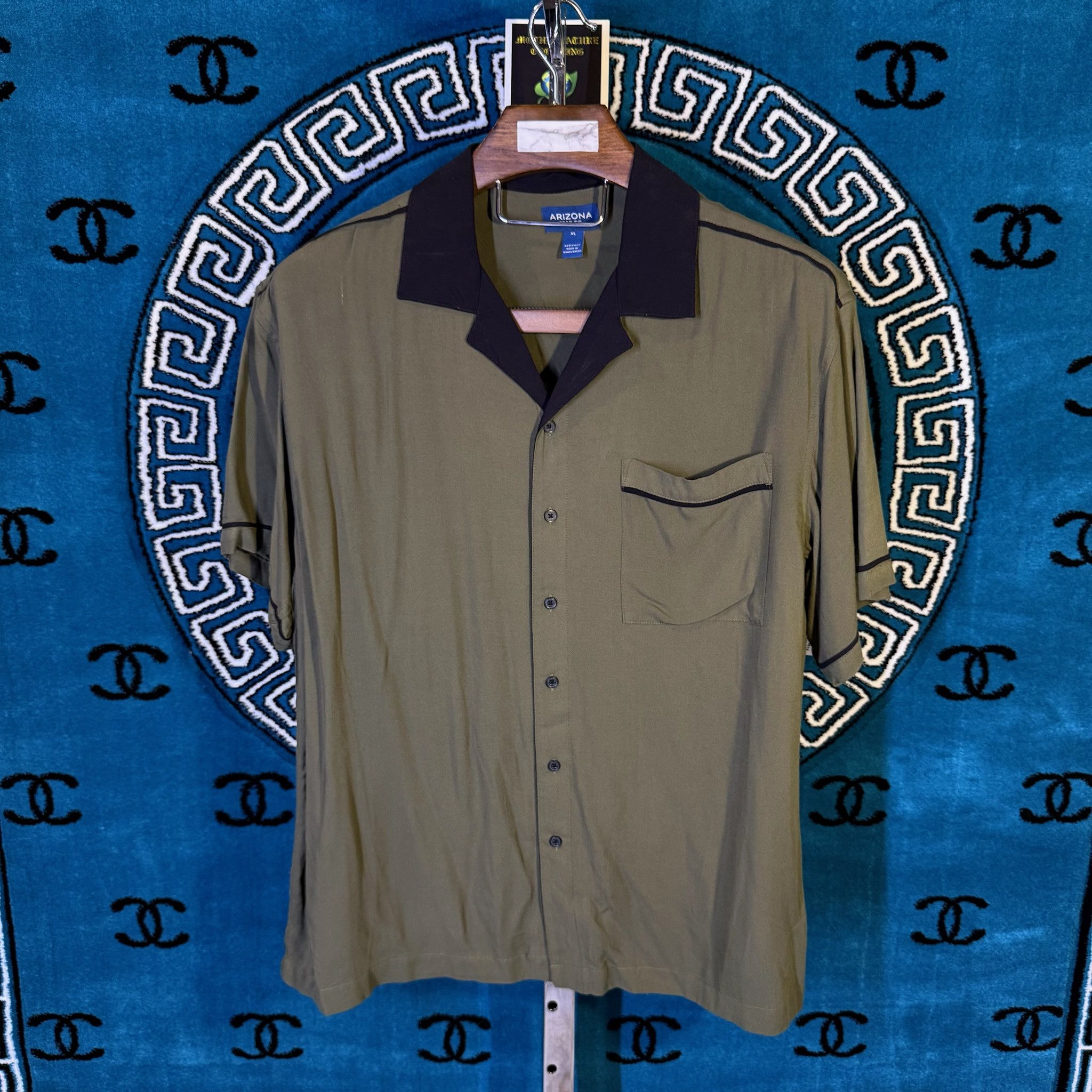 Arizona Jean Co. THE OLIVE CABANAS TWO TONE MOTIF CUBAN SHIRT Size US XL / EU 56 / 4 - 1 Preview