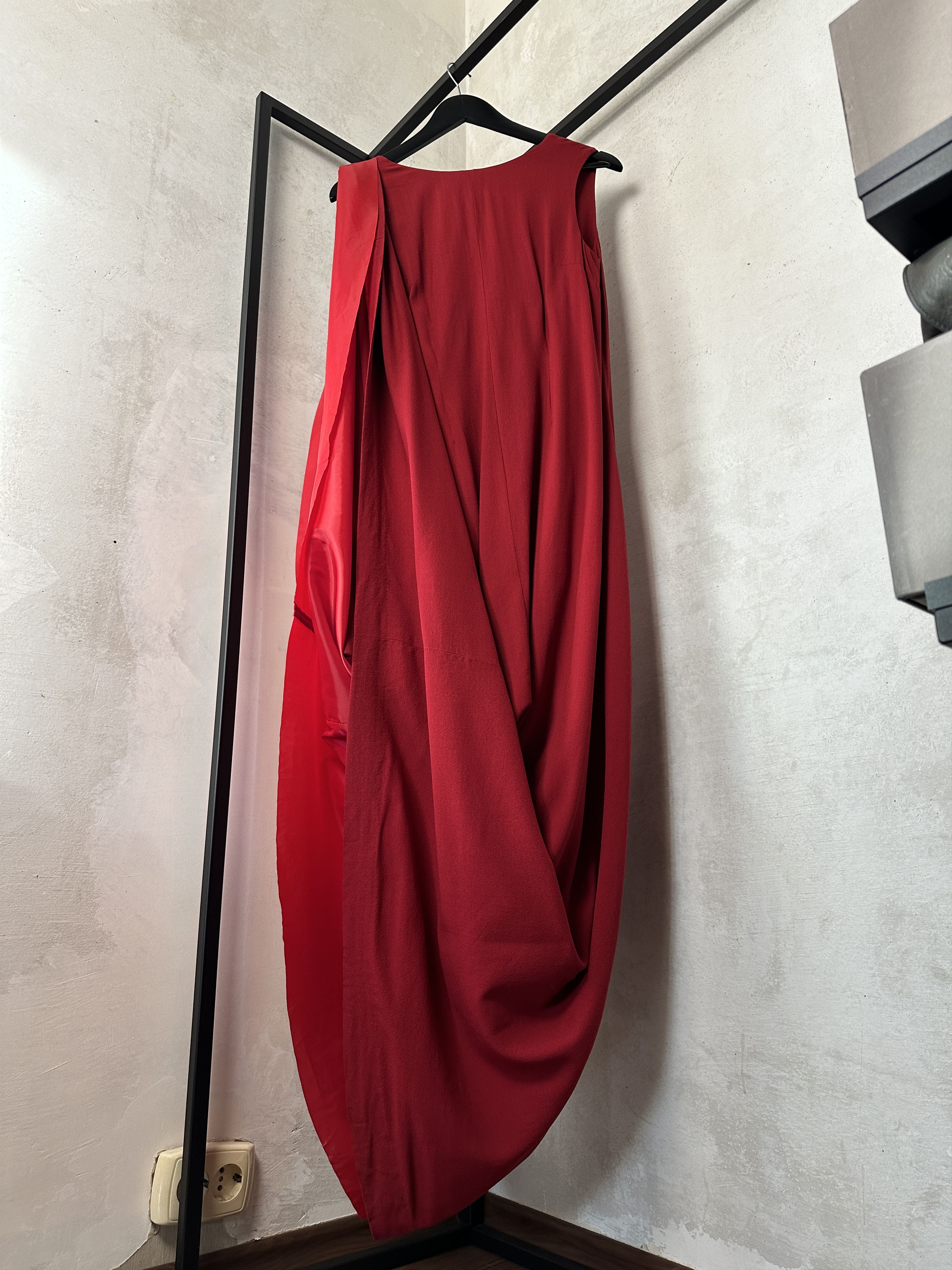 H&M × Maison Margiela Maison Martin Margiela x H&M Red Draped Asymmetrical Dress Size XS / US 0-2 / IT 36-38 - 7 Thumbnail