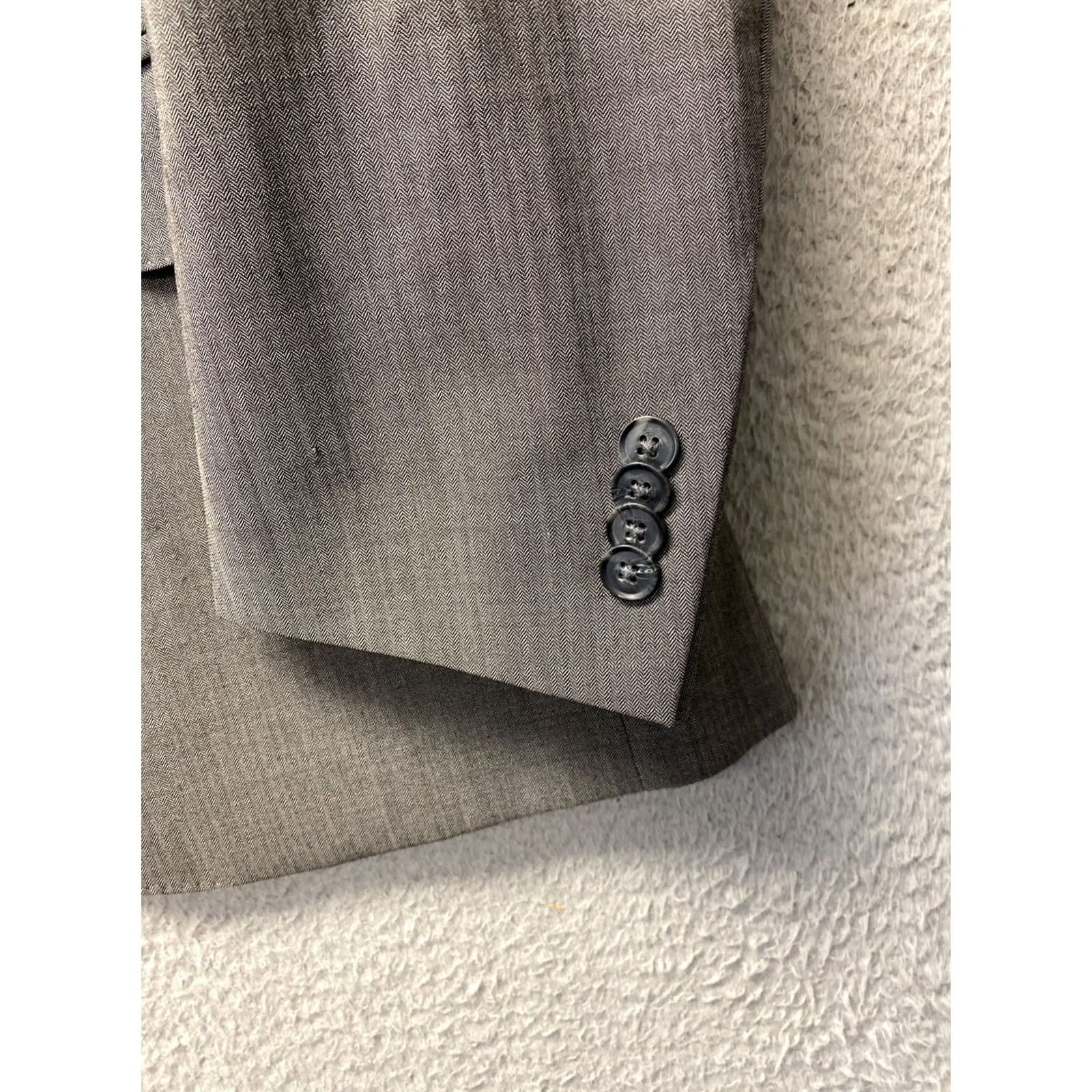 Peter Millar Peter Millar Crown Crafted Blazer Jacket Men’s 44S Gray Herringbone Wool Sport Coat Notch Lapel Two-Button Front Regular Fit Casual Mens Size 44R - 2 Thumbnail