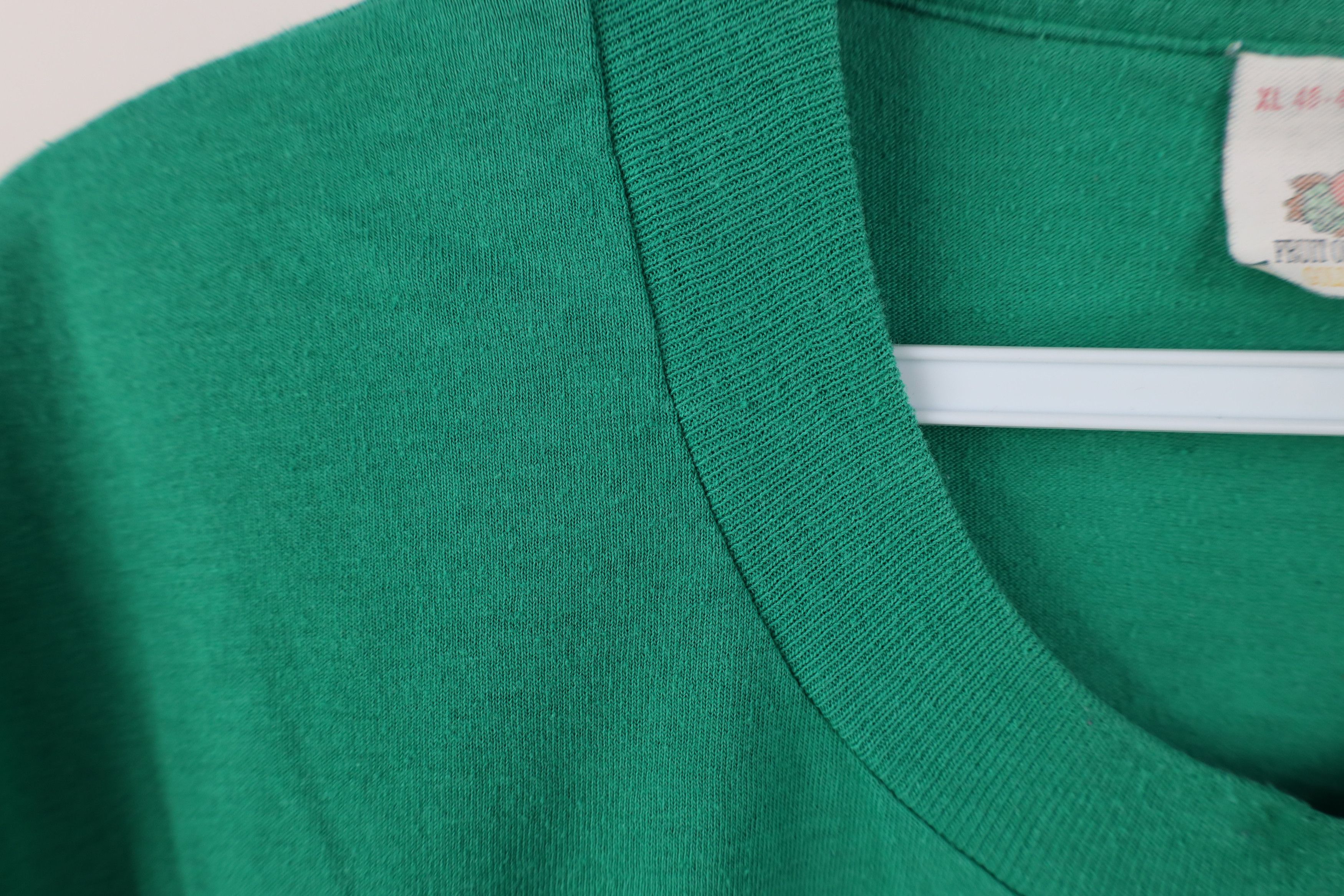 Vintage Vintage 90s Streetwear Short Sleeve Pocket T-Shirt Kelly Size US XL / EU 56 / 4 - 8 Thumbnail