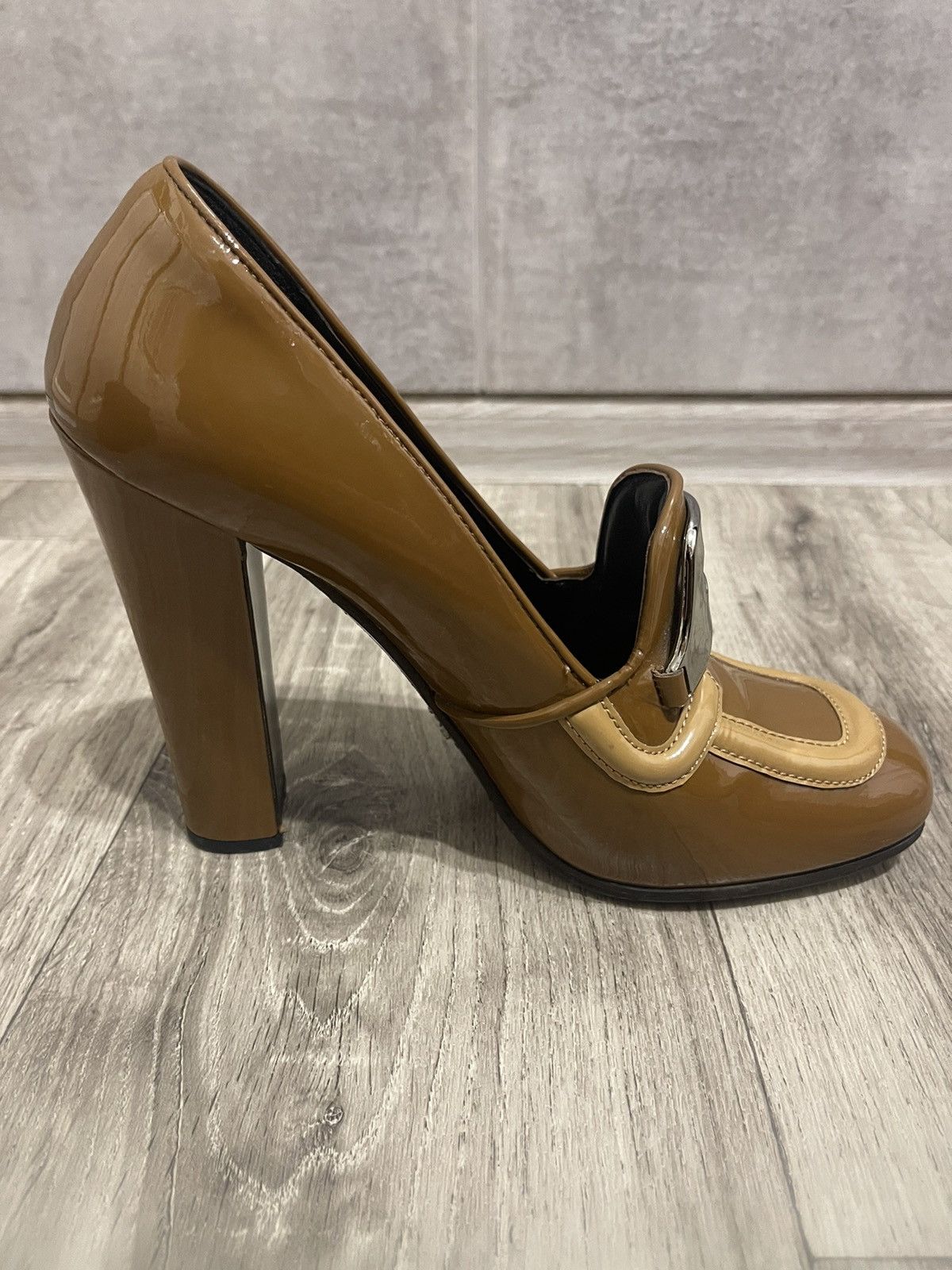 Prada PRADA CALZATURE DONNA PATENT LEATHER HEELS CAMELLO SIZE 39 Size US 9 / IT 39 - 5 Thumbnail