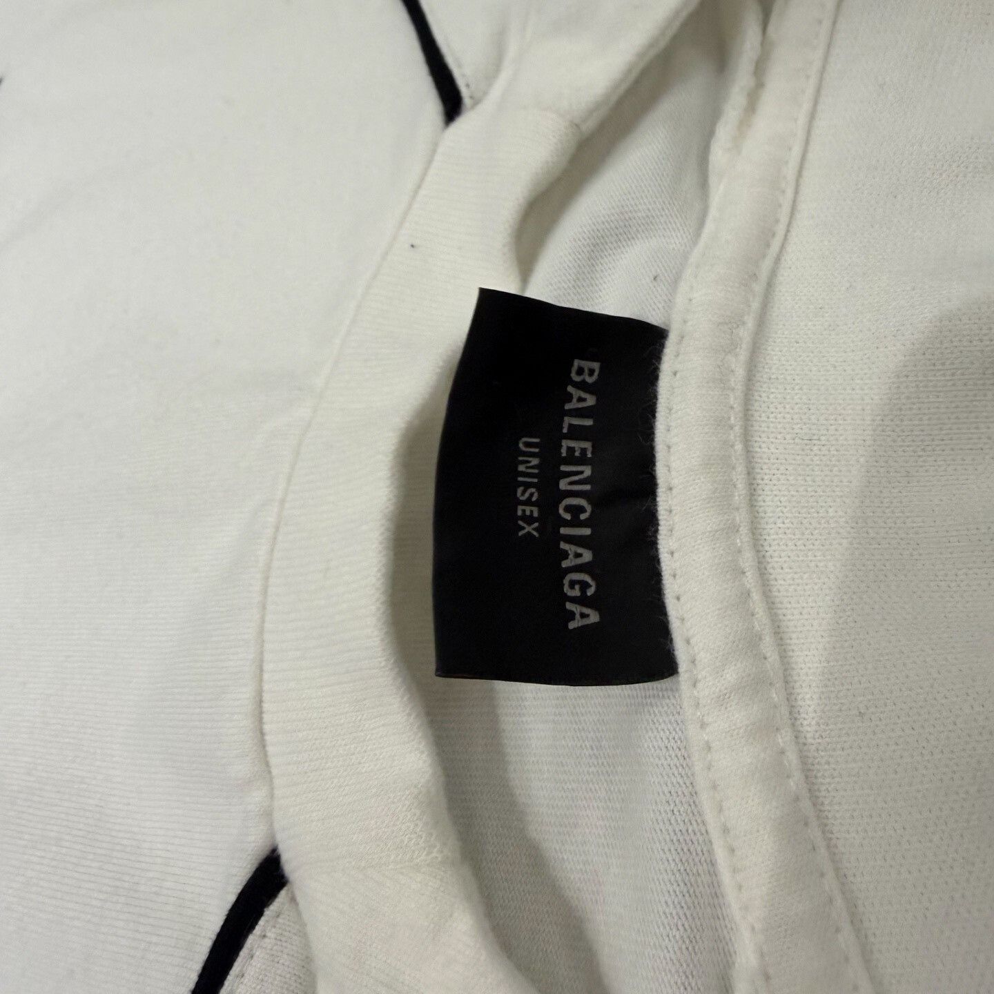 Balenciaga balenciaga white football short sleeve tee Size US S / EU 44-46 / 1 - 3 Thumbnail