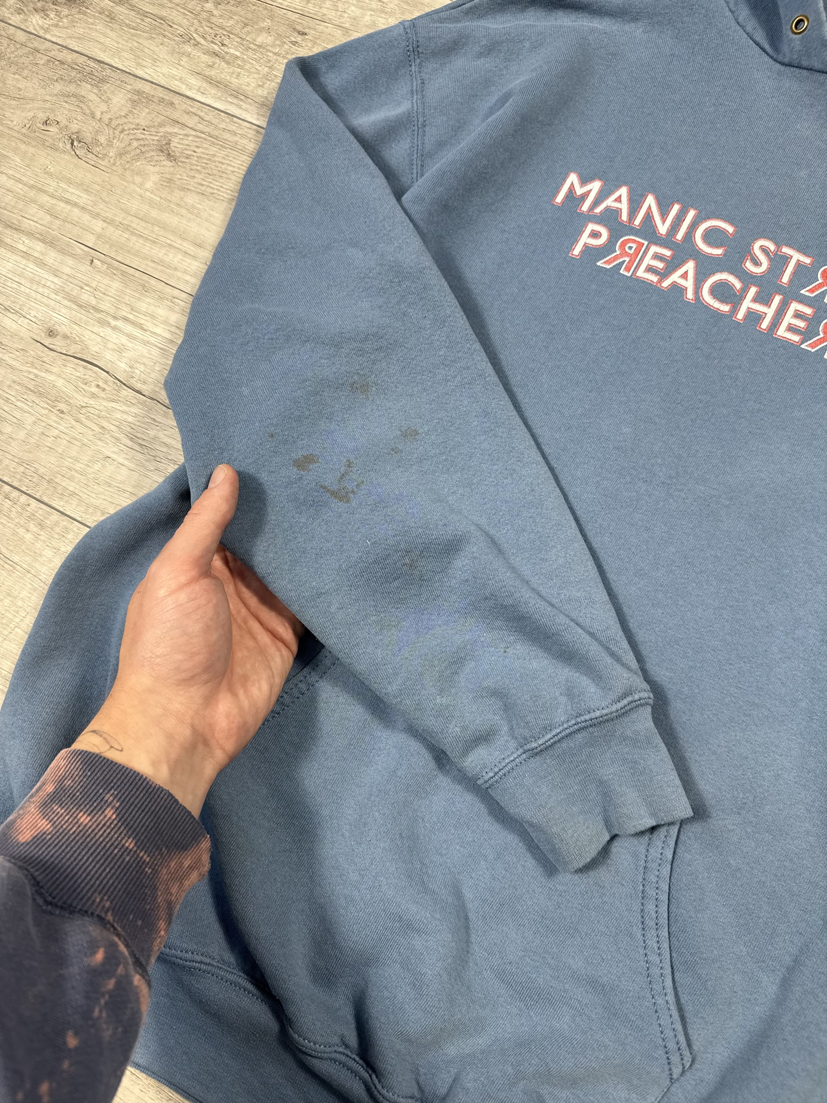 Band Tees Vintage Manic Street Preachers Manics 05 Hoodie Size XL Size US XL / EU 56 / 4 - 8 Thumbnail