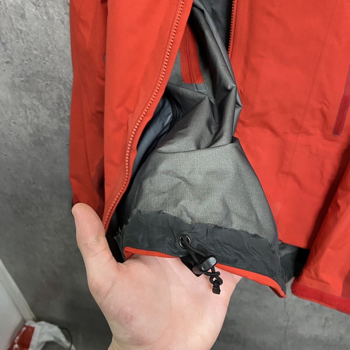Arc'teryx Men's Arcteryx Beta Gore-Tex Jacket Size S Gorpcore Size US S / EU 44-46 / 1 - 12 Thumbnail