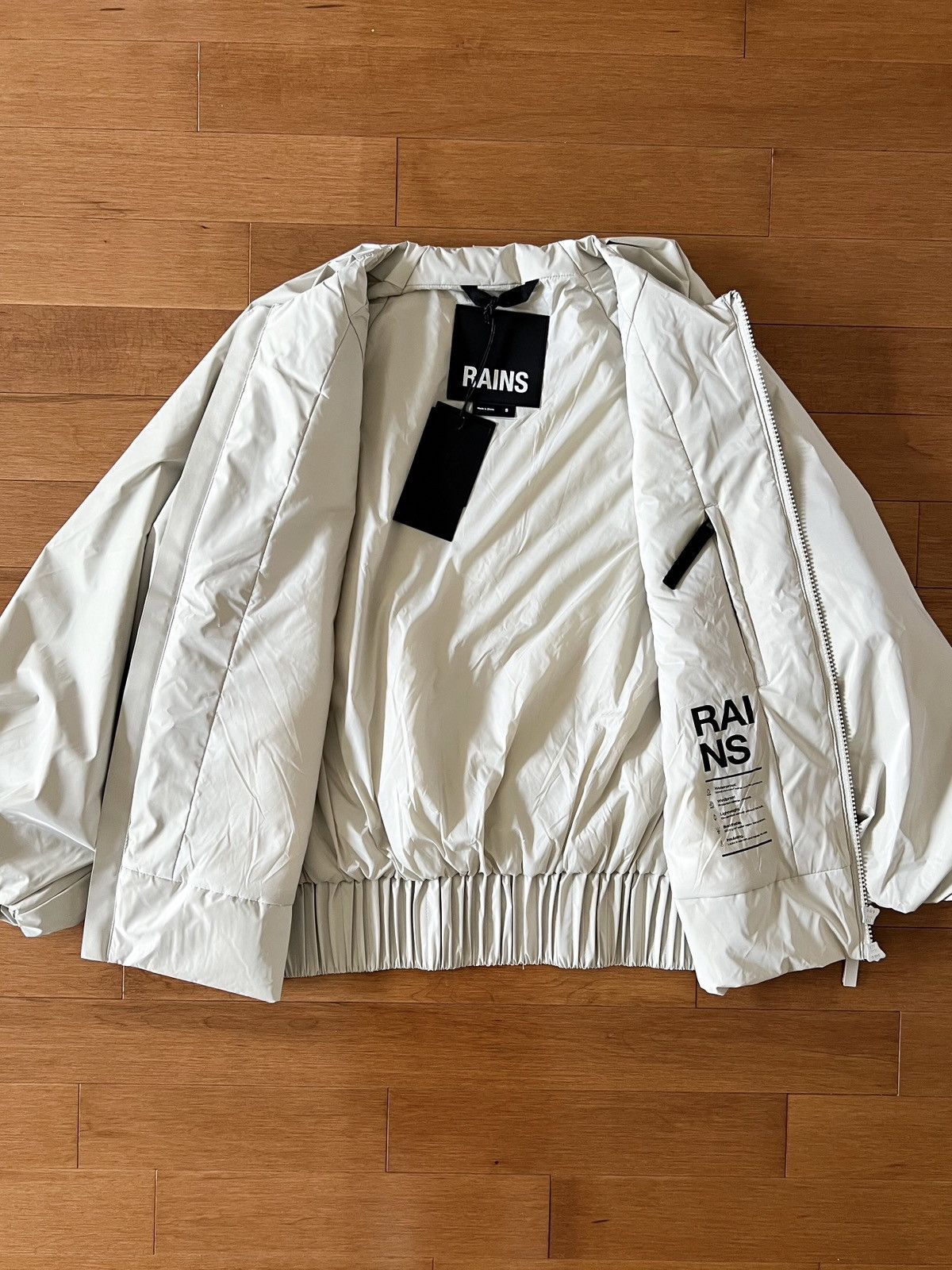 Rains RAINS Unisex Lohja Vision Matrix Insulated Bomber Jacket Size US S / EU 44-46 / 1 - 6 Thumbnail