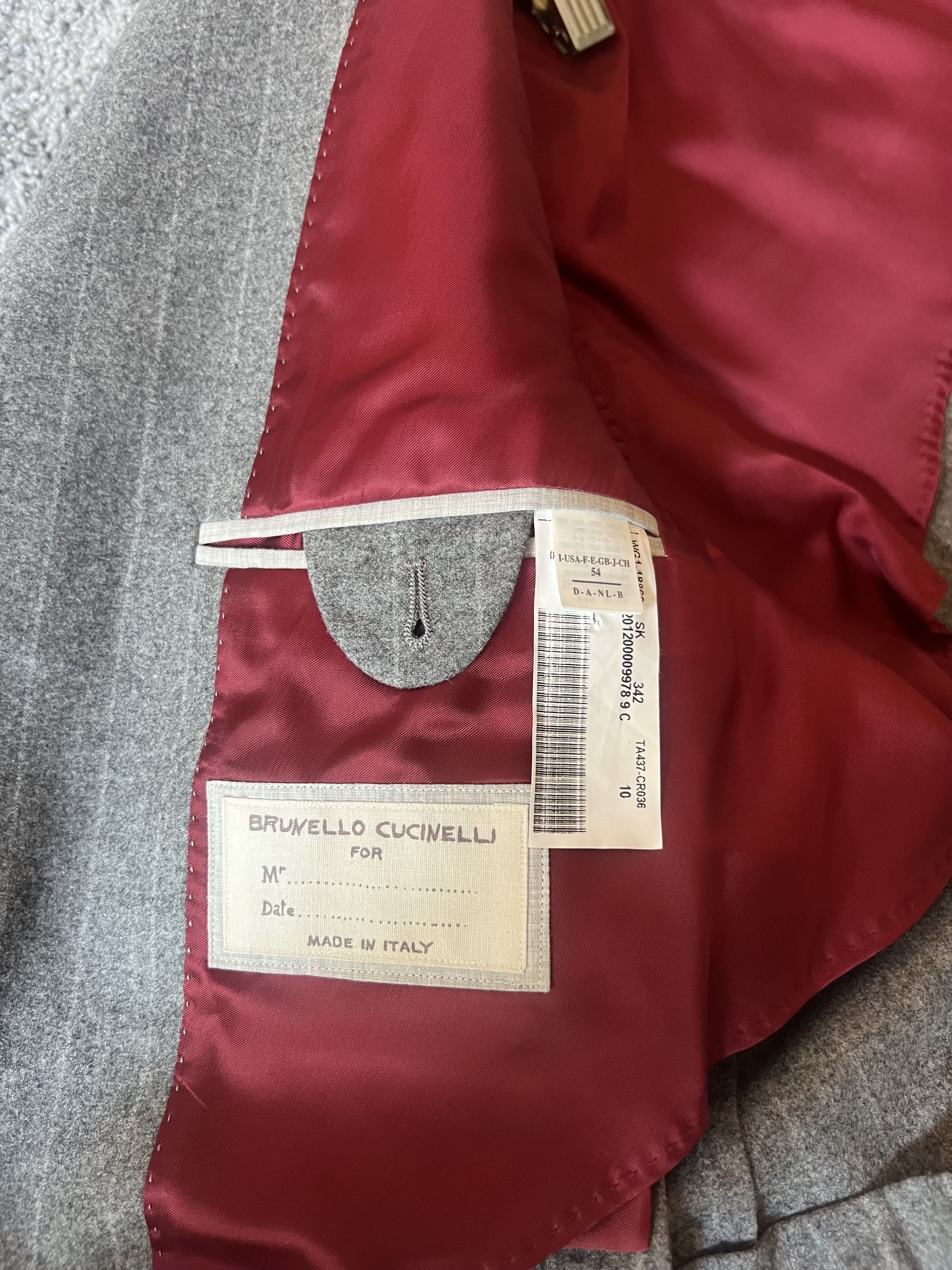 Brunello Cucinelli Brunello Cucinelli Grey Pinstripe Wool/Silk (EU 54 / US 44R) Size 44R - 6 Thumbnail