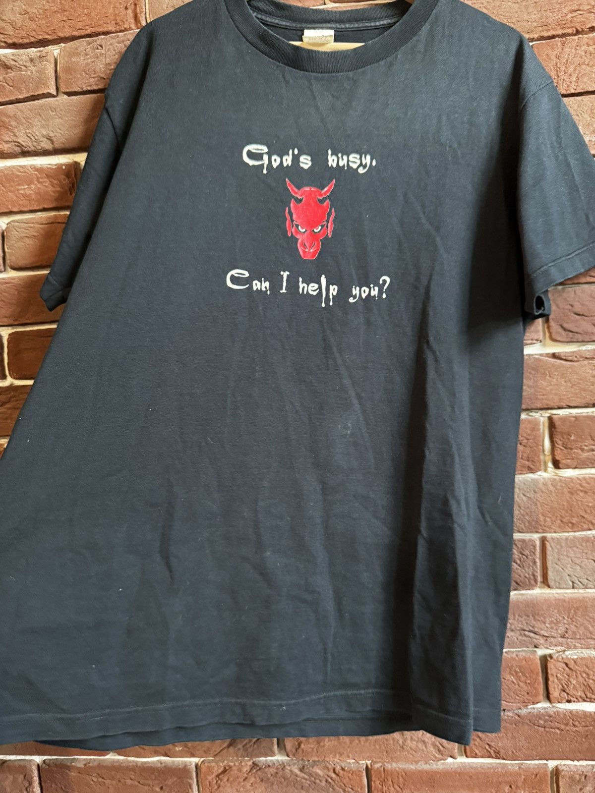 Band Tees Gods busy, Can I help you Vintage 00s Art Band Y2K t-shirt Size US L / EU 52-54 / 3 - 2 Thumbnail