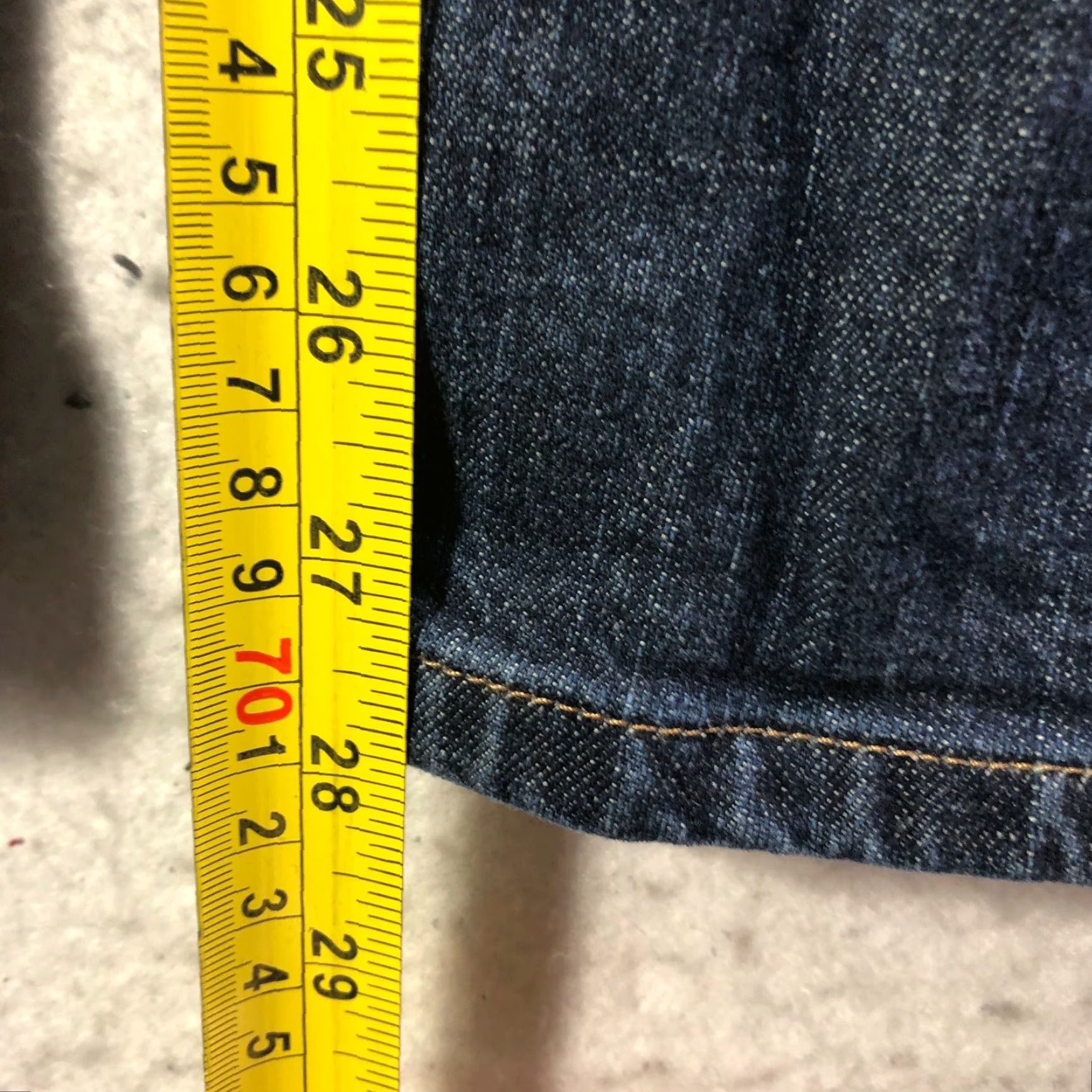 Denime Duluth Trading Womens Size 6 Mid Rise Straight Leg Medium Wash Blue Denim Jeans Size 28" / US 6 / IT 42 - 3 Thumbnail