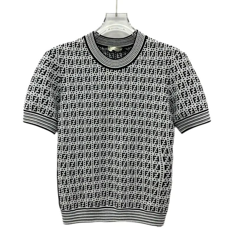 Fendi Fendi Color Block Knit Sweater for Women 0089 Size M / US 6-8 / IT 42-44 - 1 Thumbnail