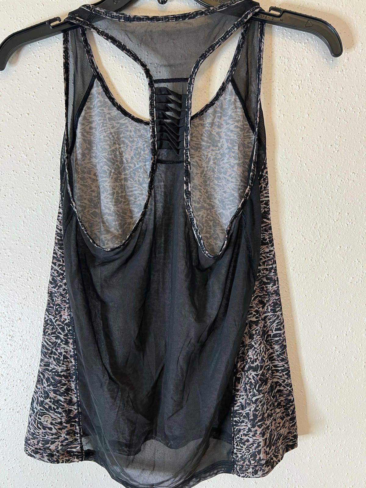 Designer Lululemon 6 Salutation Tank Mini Ripple Boom Pink Black Size M / US 6-8 / IT 42-44 - 2 Thumbnail