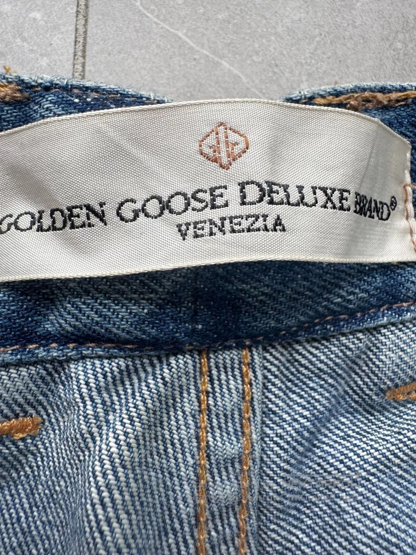 Golden Goose Golden Goose High-Waist Straight Jeans. Size 26" / US 2 / IT 38 - 4 Thumbnail