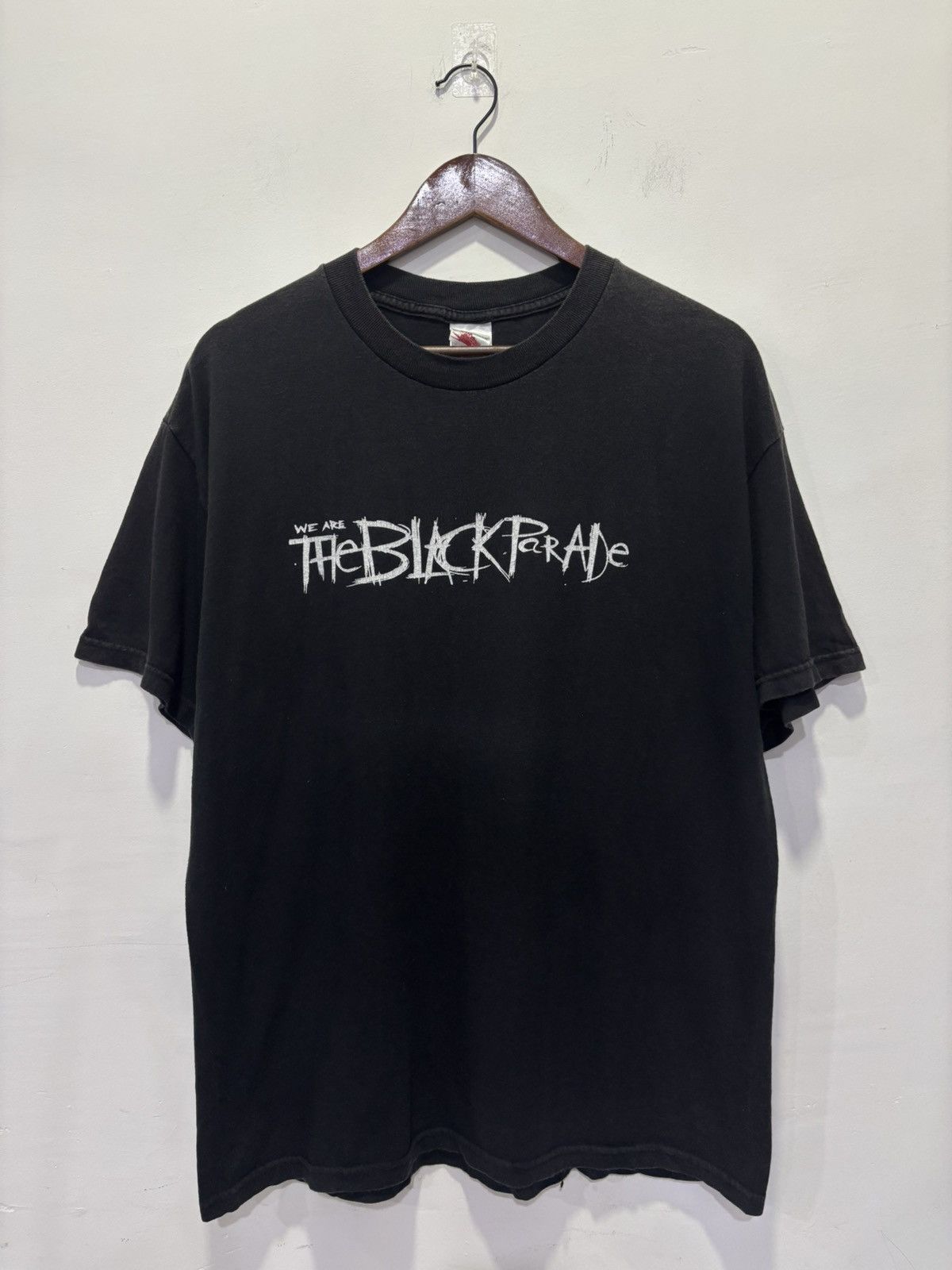 Band Tees Vintage My Chemical Romance The Black Parade Tshirt Size US L / EU 52-54 / 3 - 1 Thumbnail