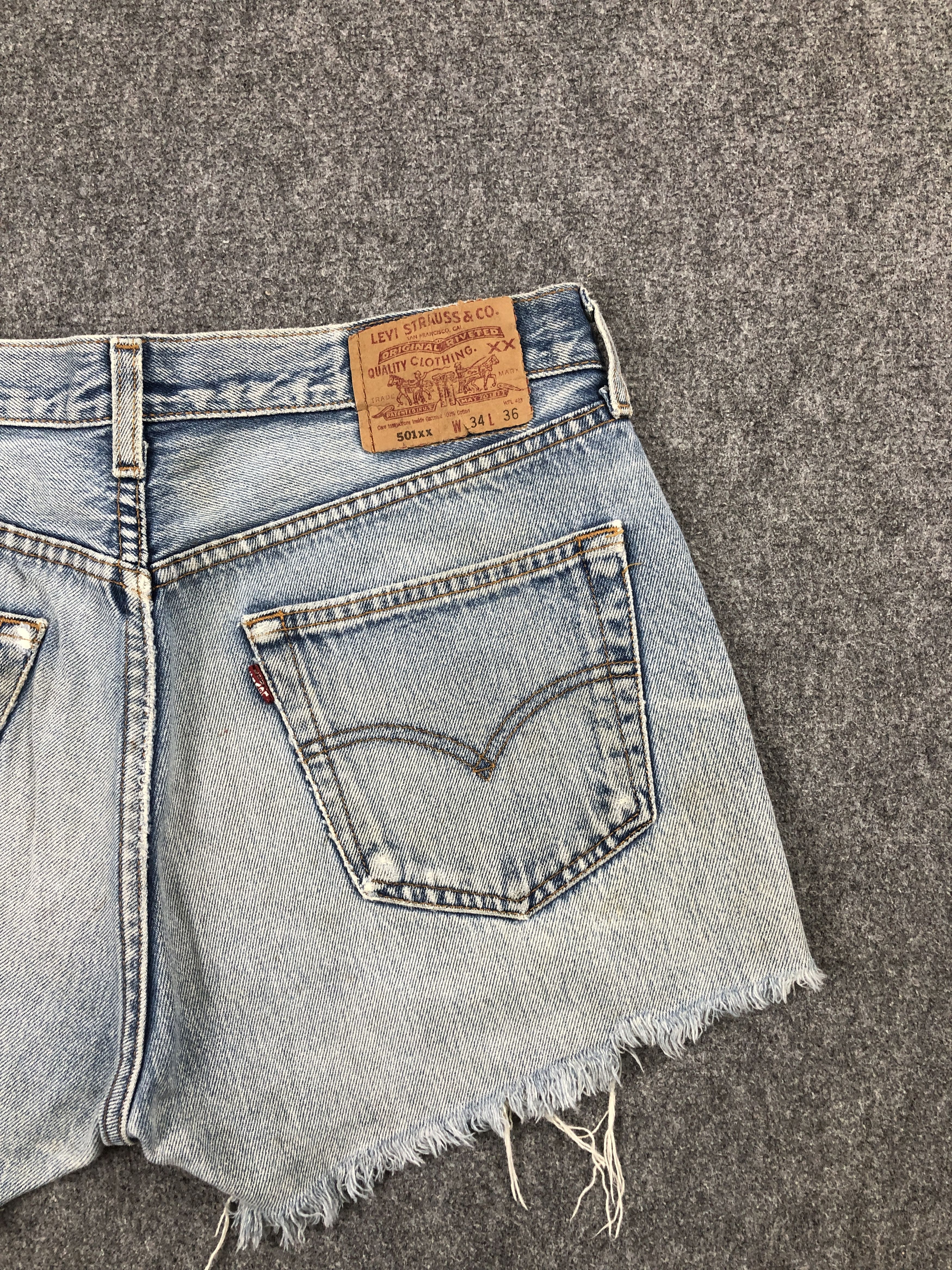 Levi's Vintage Distressed Levis 501 Cropped Jeans DP2416 Size US 32 / EU 48 - 13 Thumbnail
