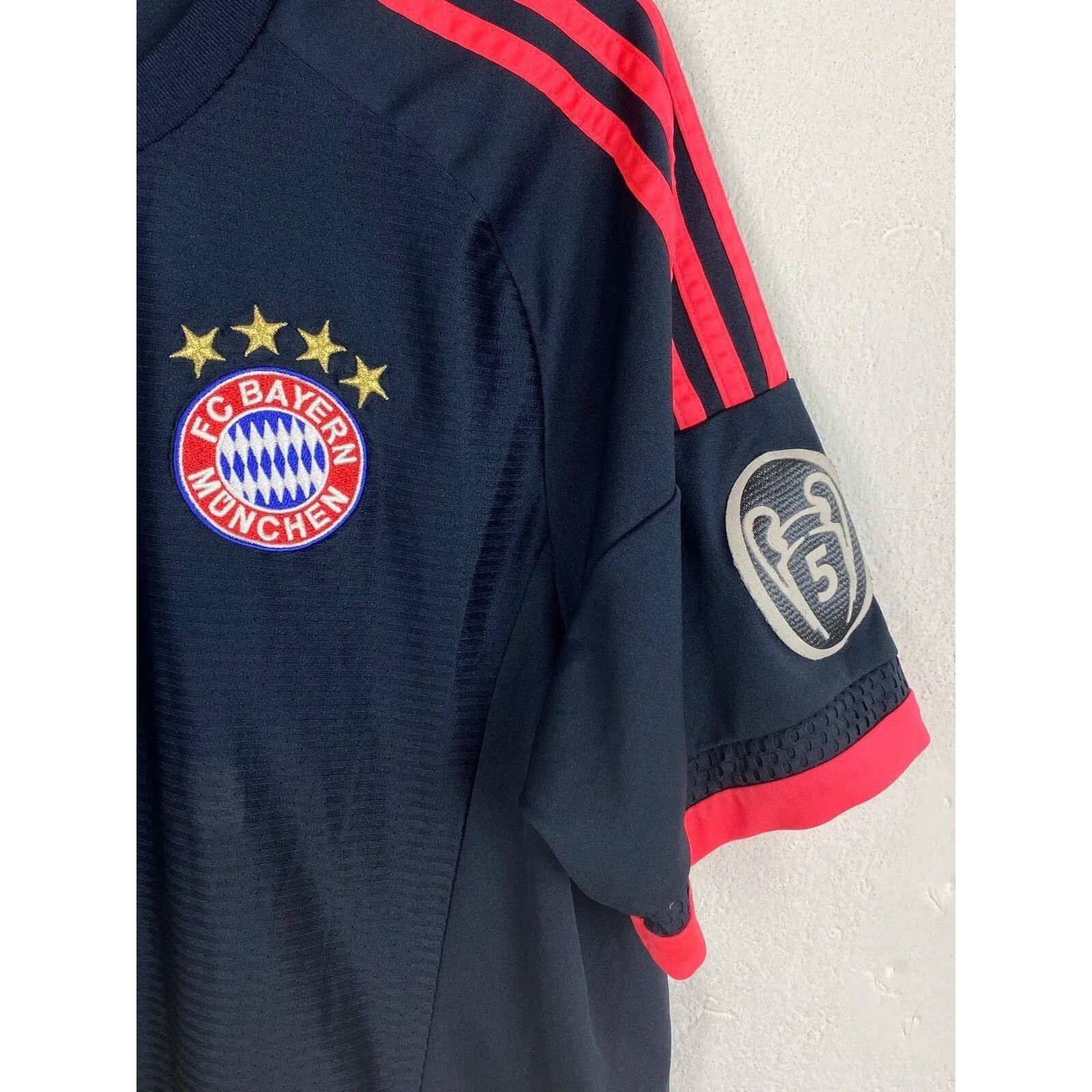 Adidas Adidas F.C Bayern Munchen #10 Capitano 2013/14 Third Jersey Size US L / EU 52-54 / 3 - 3 Thumbnail