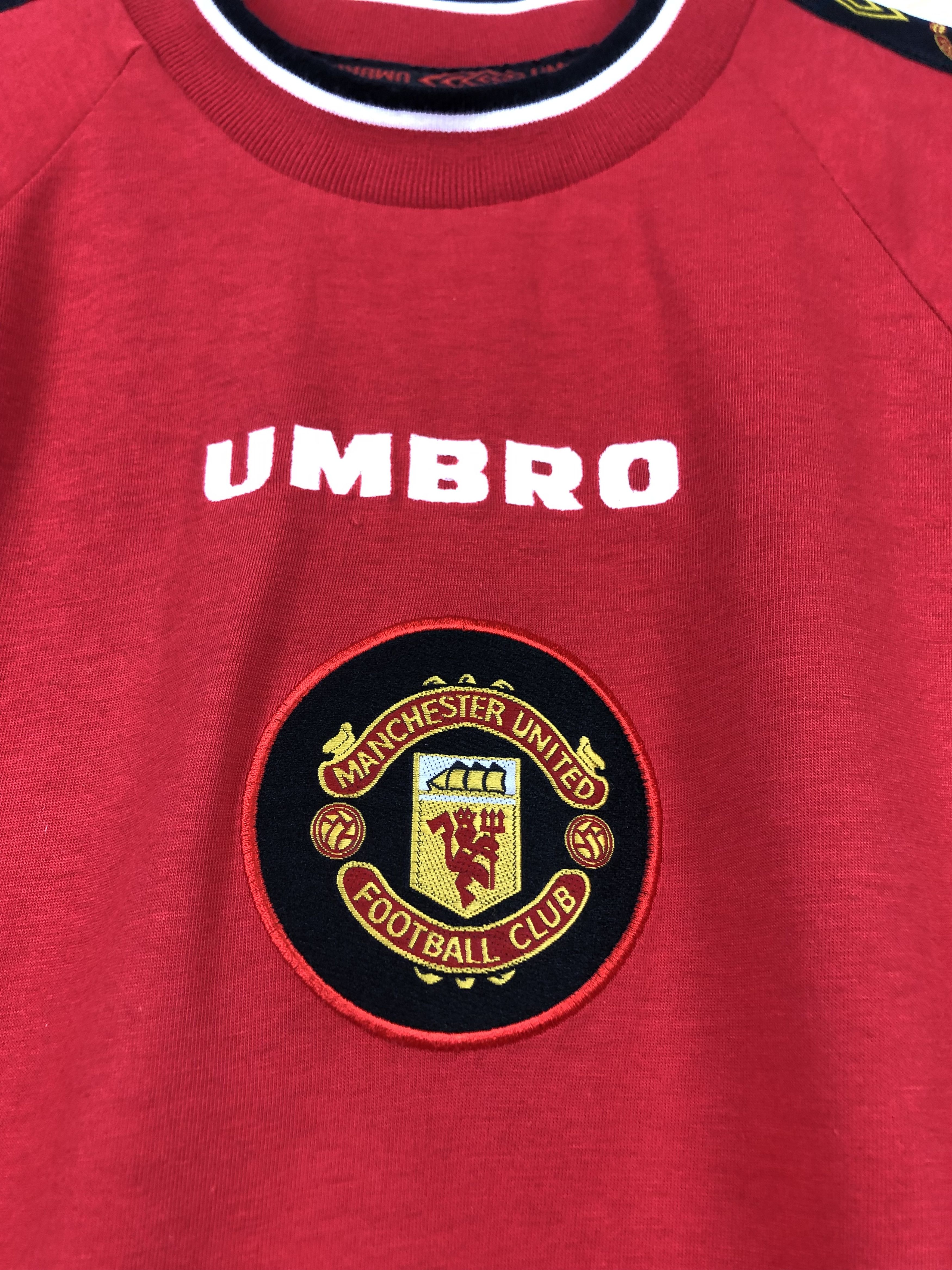 Vintage Vintage Manchester United Football Shirt Train Soccer Jersey Size US S / EU 44-46 / 1 - 5 Thumbnail