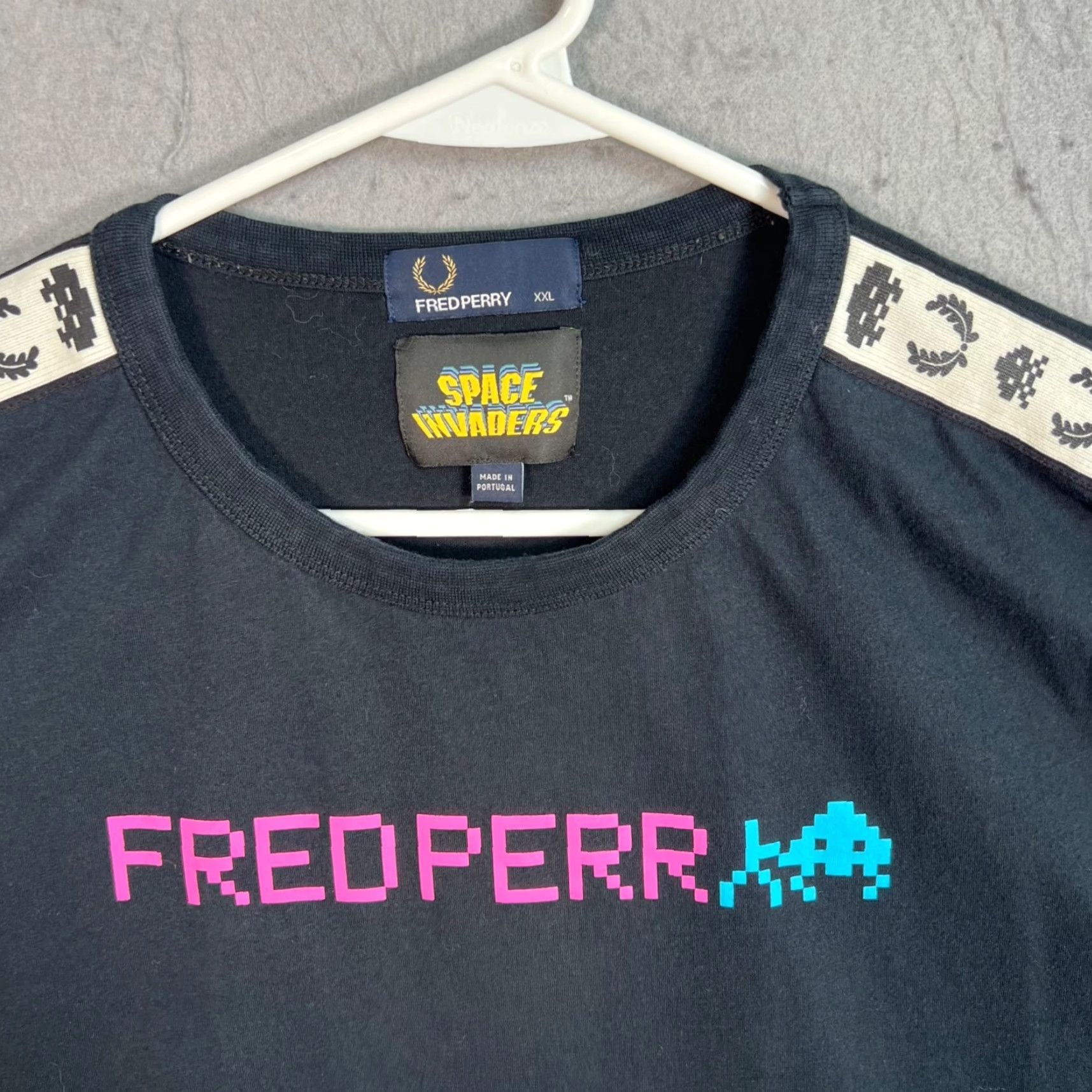 Fred Perry VINTAGE Fred Perry X Space Invaders Black T-Shirt Mens 2XL Cotton Size US XXL / EU 58 / 5 - 6 Thumbnail
