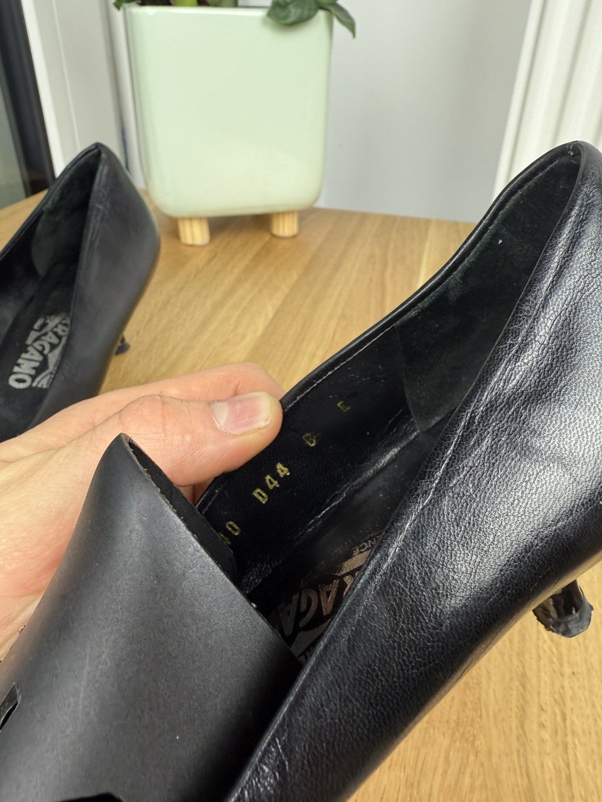 Salvatore Ferragamo Salvatore Ferragamo women heel shoes flats mules Size US 10 / IT 40 - 13 Thumbnail