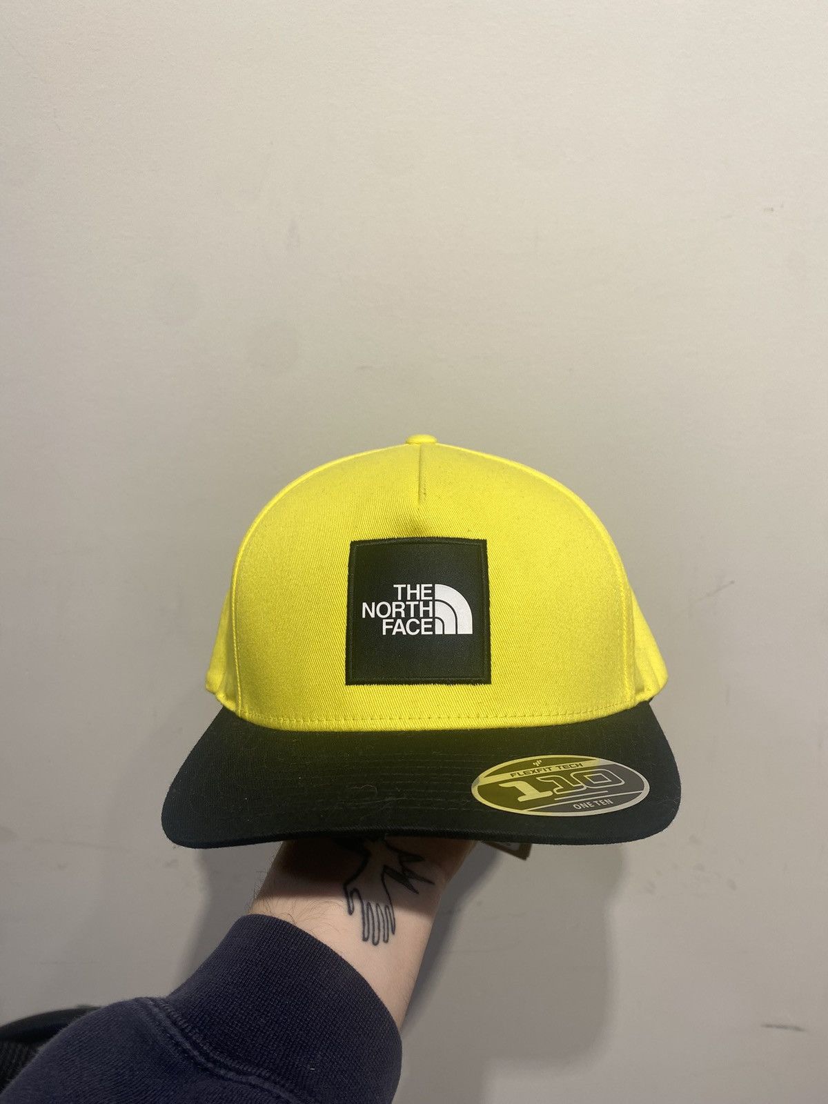 Supreme × The North Face TNF Checkered Horizon Hat | Grailed
