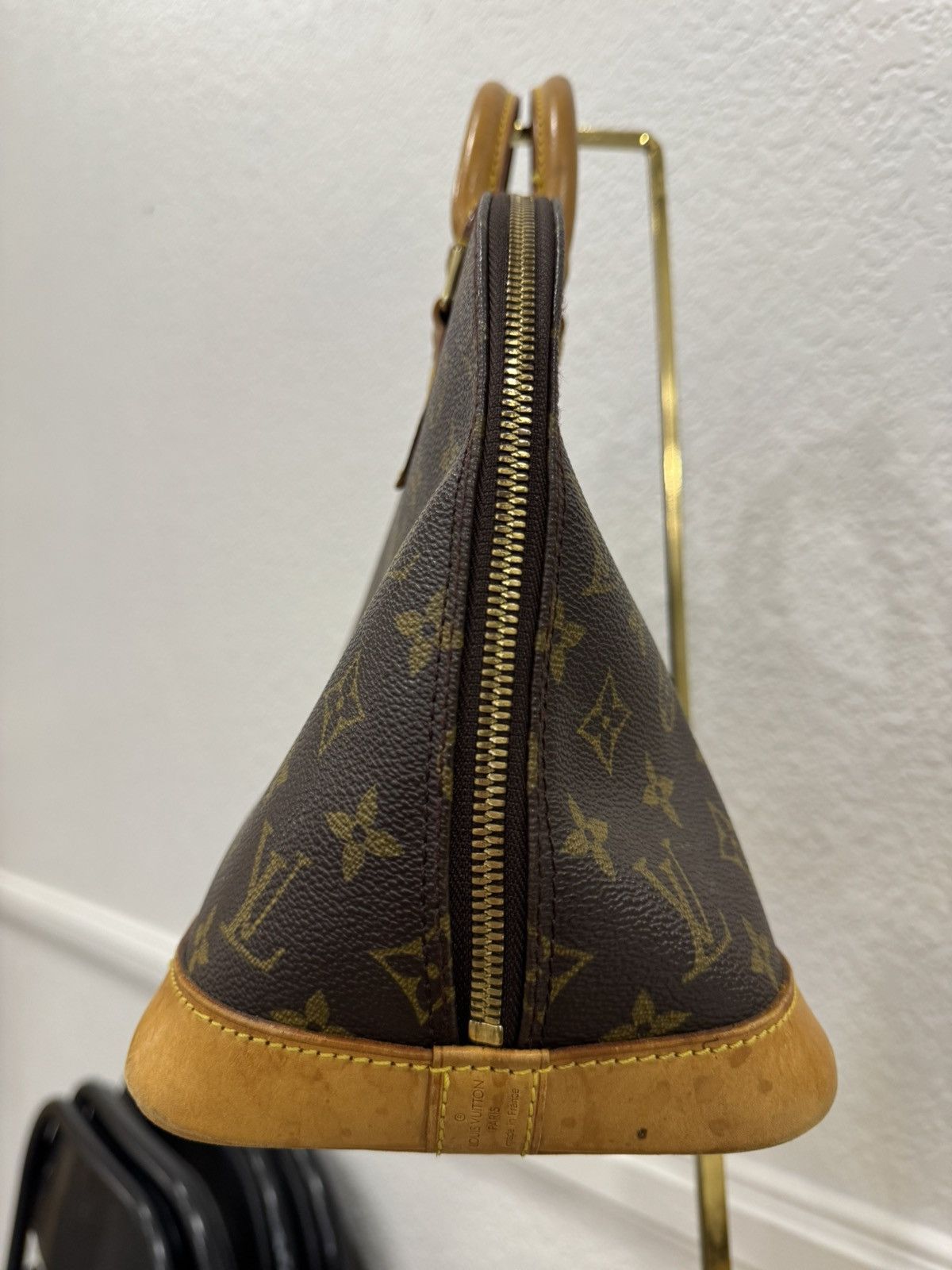 Louis Vuitton Louis Vuitton Alma PM Monogram Handbag Size ONE SIZE - 7 Thumbnail
