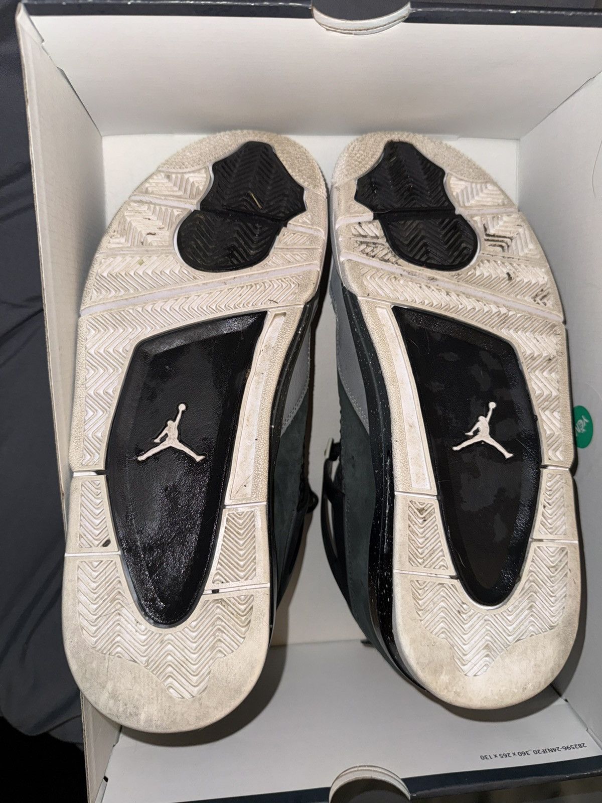 Jordan Brand Jordan 4 “Fear” Size US 11.5 / EU 44-45 - 4 Thumbnail