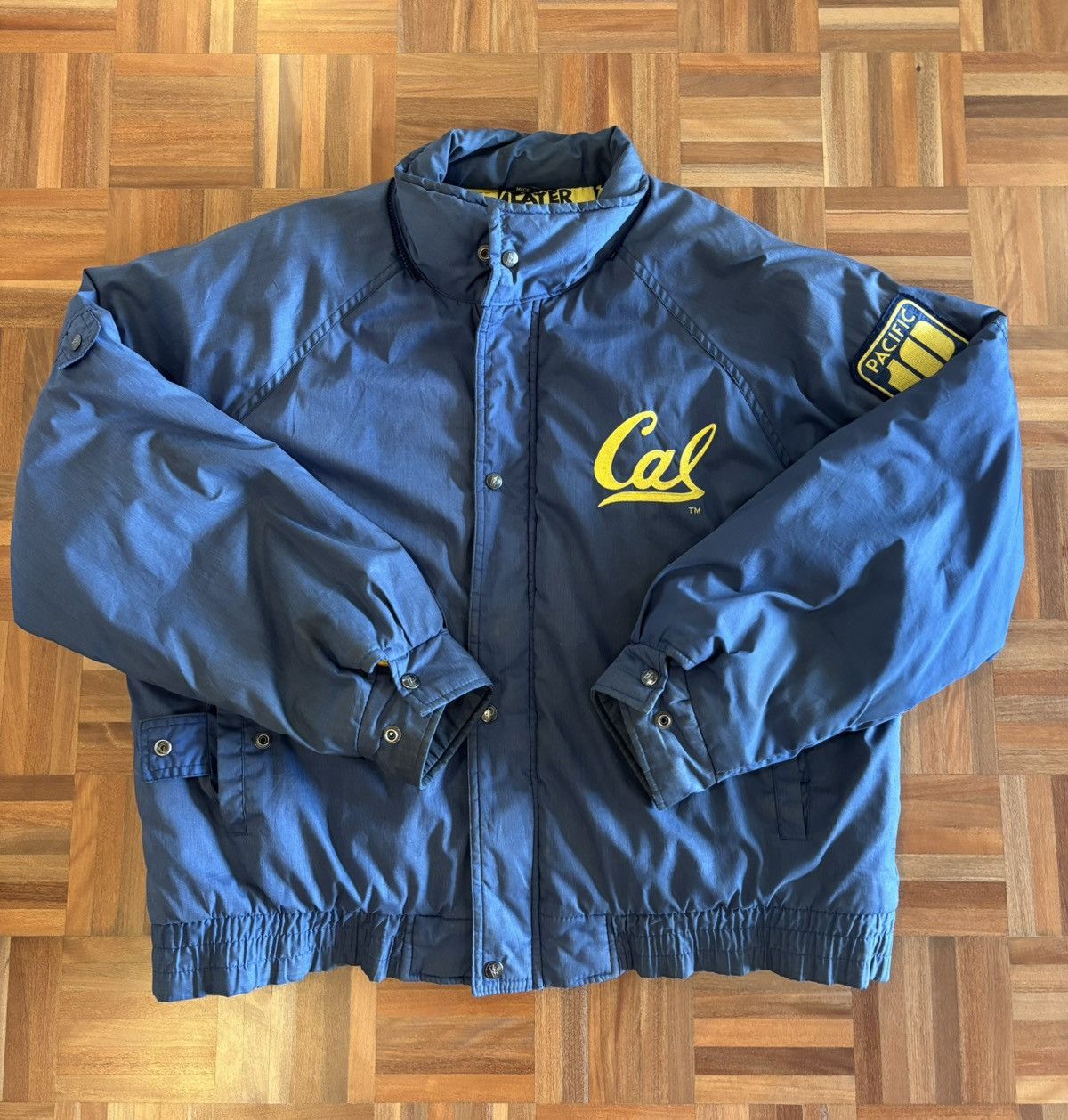 Pro Player Vintage Cal Berkeley Pro Player Puffer Jacket Size US L / EU 52-54 / 3 - 1 Thumbnail