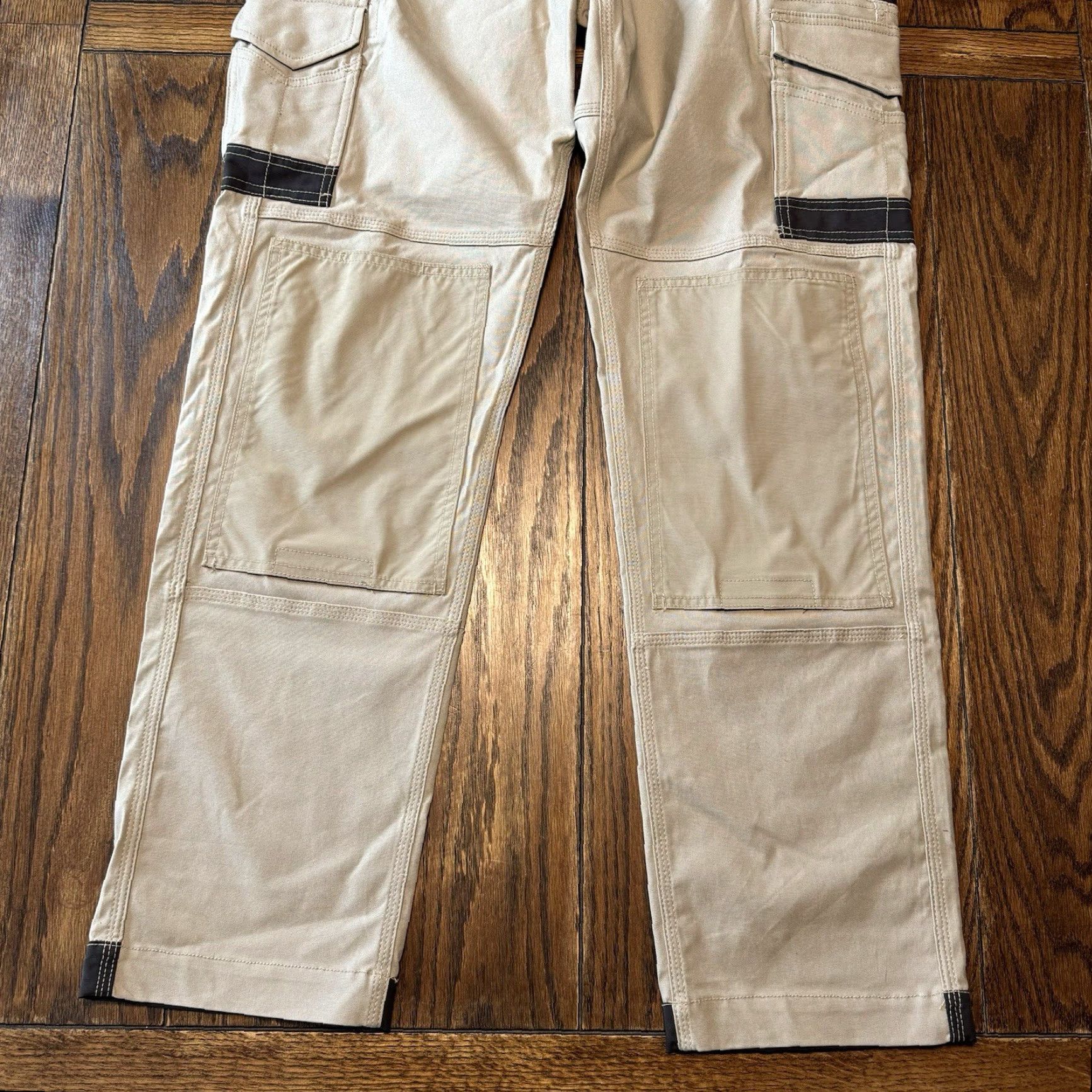 Vintage Bad Attitude Straight Pants Khaki Workwear 38x34 Men Regular Beige Canvas Dress Pants Front Flat 38x34 New Australian Owned Size US 38 / EU 54 - 2 Thumbnail