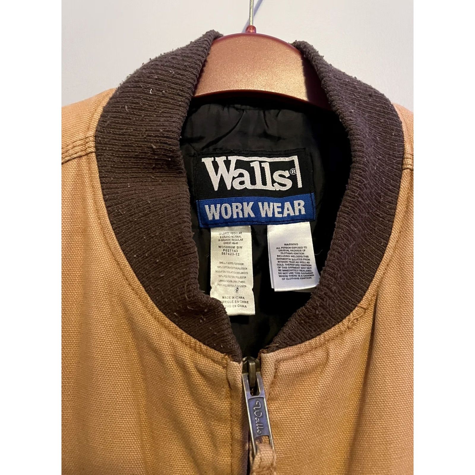 Walls VINTAGE Walls Vest Mens XL Tan Workwear Lining Duck Canvas Quilted Zip Hooded Mid-Length Zip Mens XL Tan Canvas Vest 90s Outdoor USA Workwear Size US XL / EU 56 / 4 - 2 Thumbnail