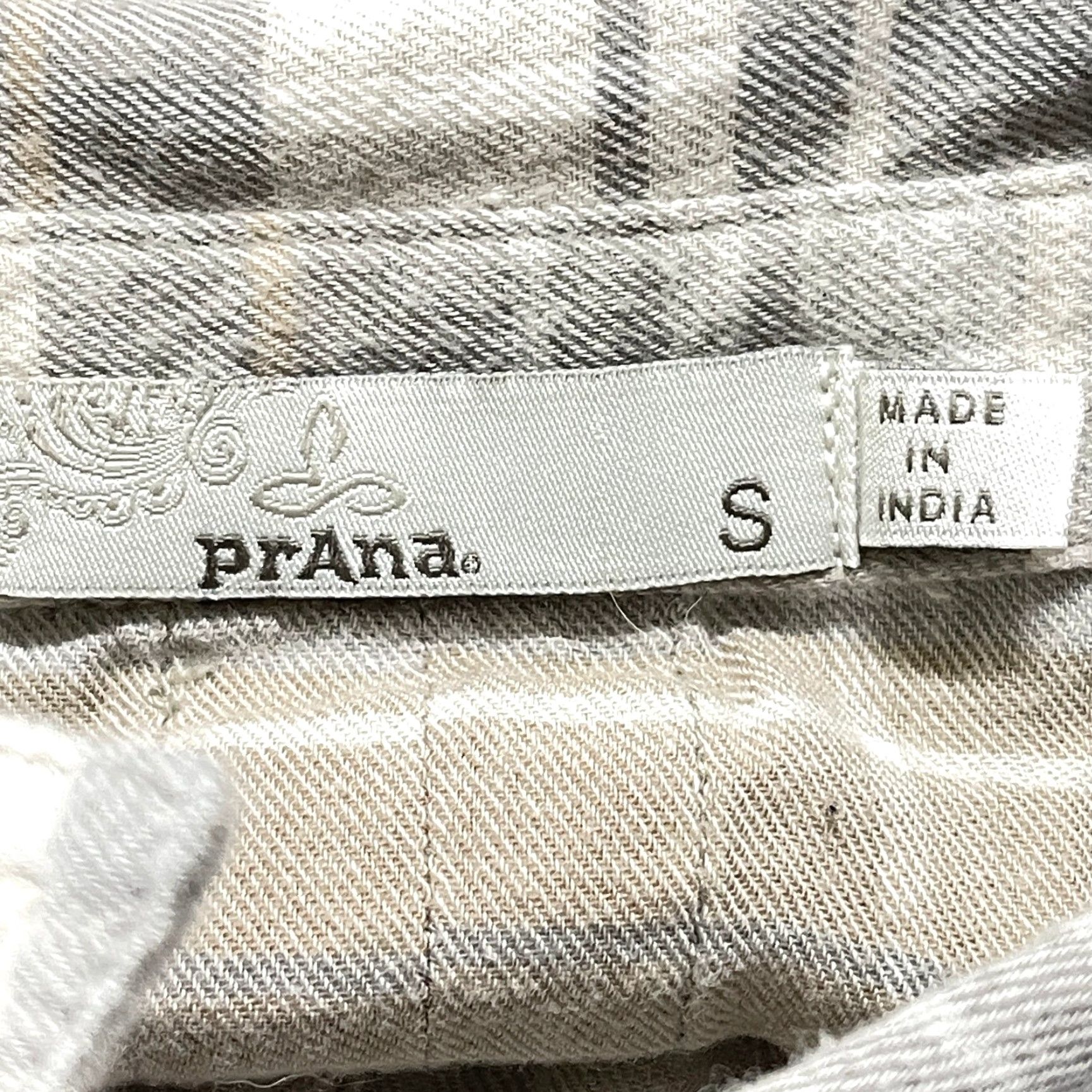 Prana prAna Button-Up Shirt Women Size S Gray Beige Plaid 100% Cotton PILL Size S / US 4 / IT 40 - 4 Thumbnail
