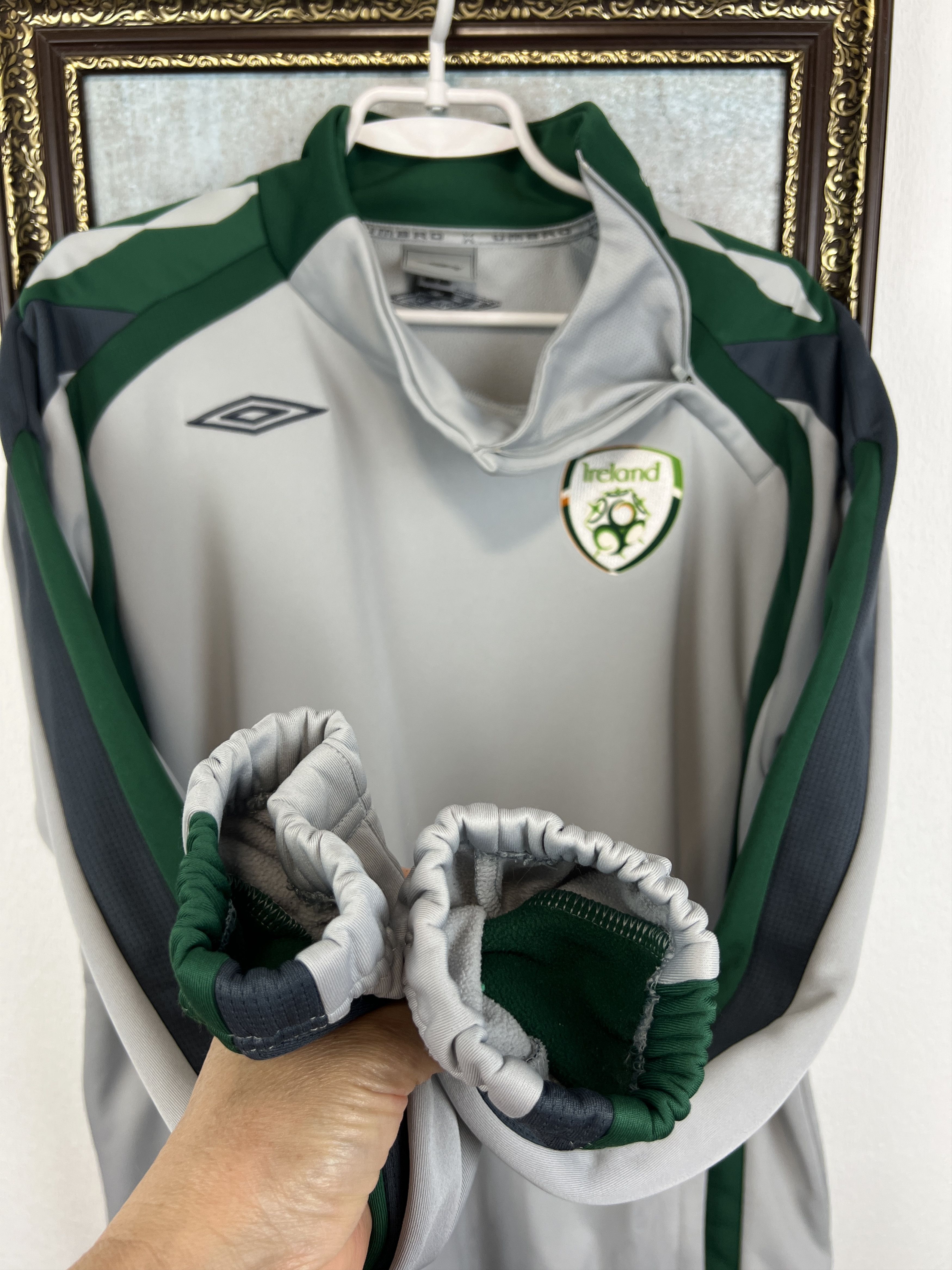 Umbro Ireland Football Train Sweatshirt Soccer Track Top Jacket Size US L / EU 52-54 / 3 - 6 Thumbnail
