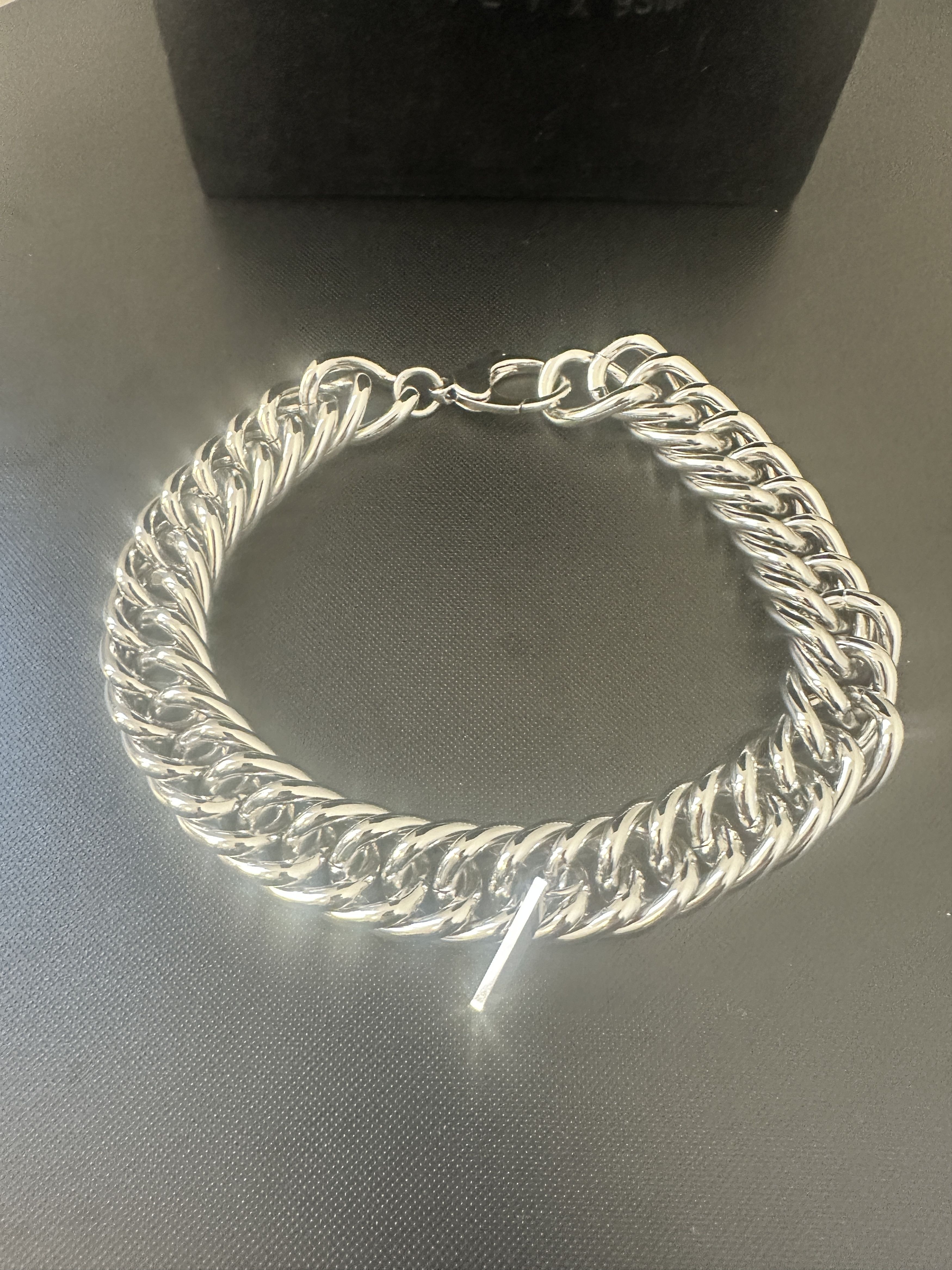 image of 1017 Alyx 9Sm 1017 Aly 9Sm Super Chunky Chain Necklace in Silver, Men's