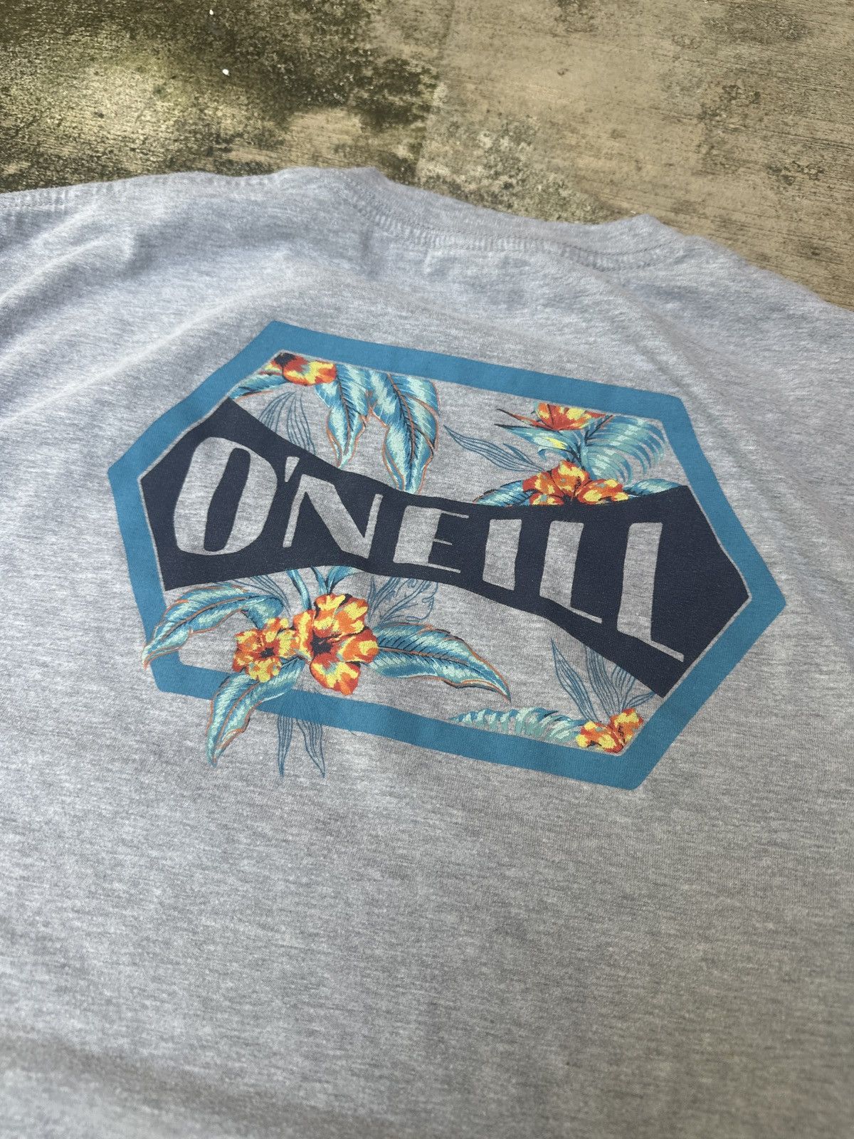 O'Neill × Vintage Vintage 90s Gray O’Neil Surfwear Tee Shirt Medium Size US M / EU 48-50 / 2 - 2 Thumbnail