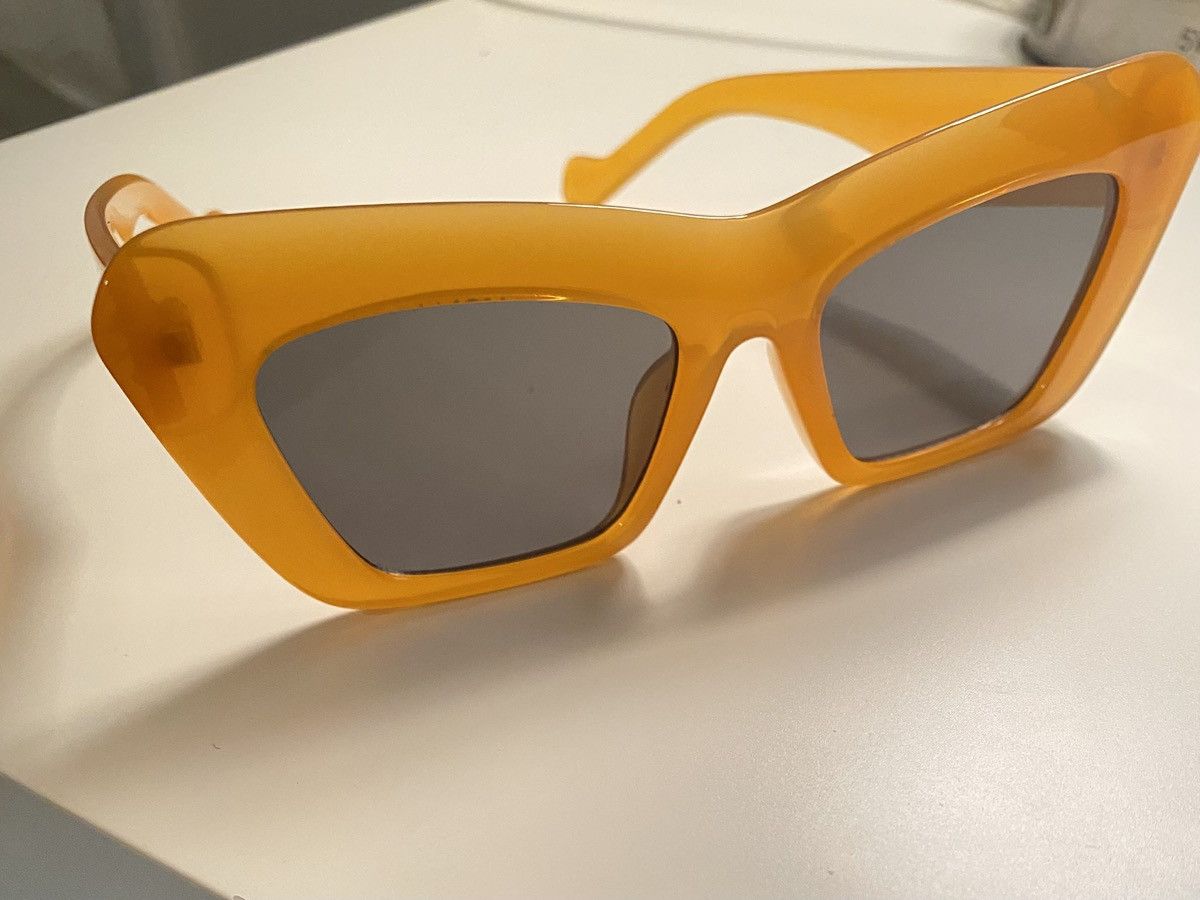 Other Orange Women Sunglasses Size ONE SIZE - 1 Thumbnail