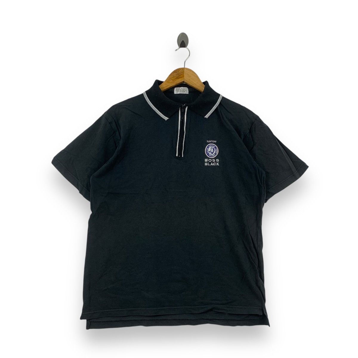 Vintage Vintage SUNTORY BOSS BLACK COFFEE Half Zipper Tee Shirt Polo Size US L / EU 52-54 / 3 - 1 Thumbnail