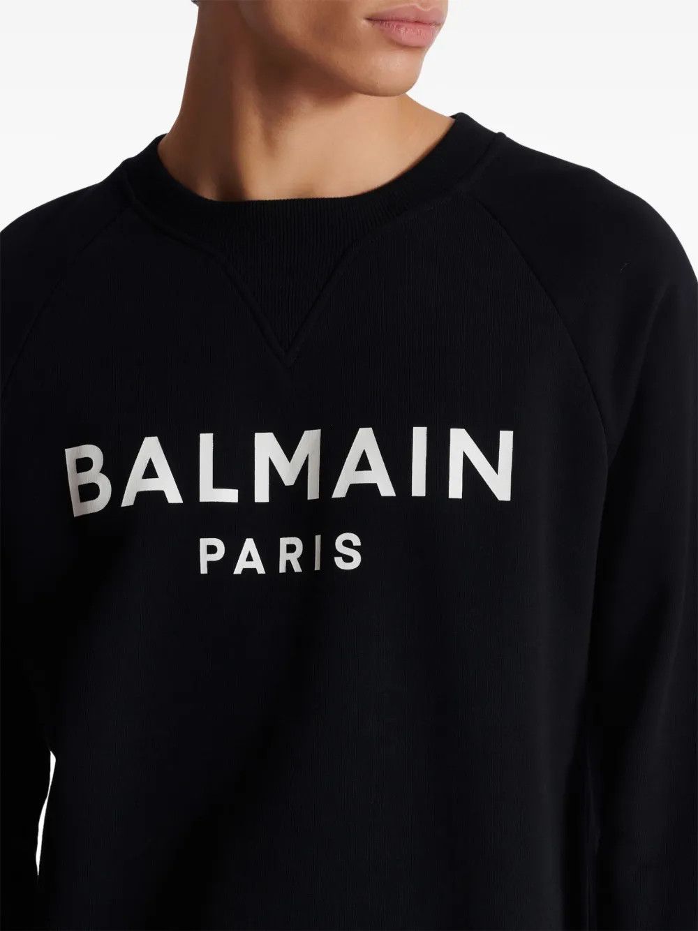 Balmain o1y0426 Logo Crewneck Sweatshirt in Black Size US S / EU 44-46 / 1 - 7 Thumbnail