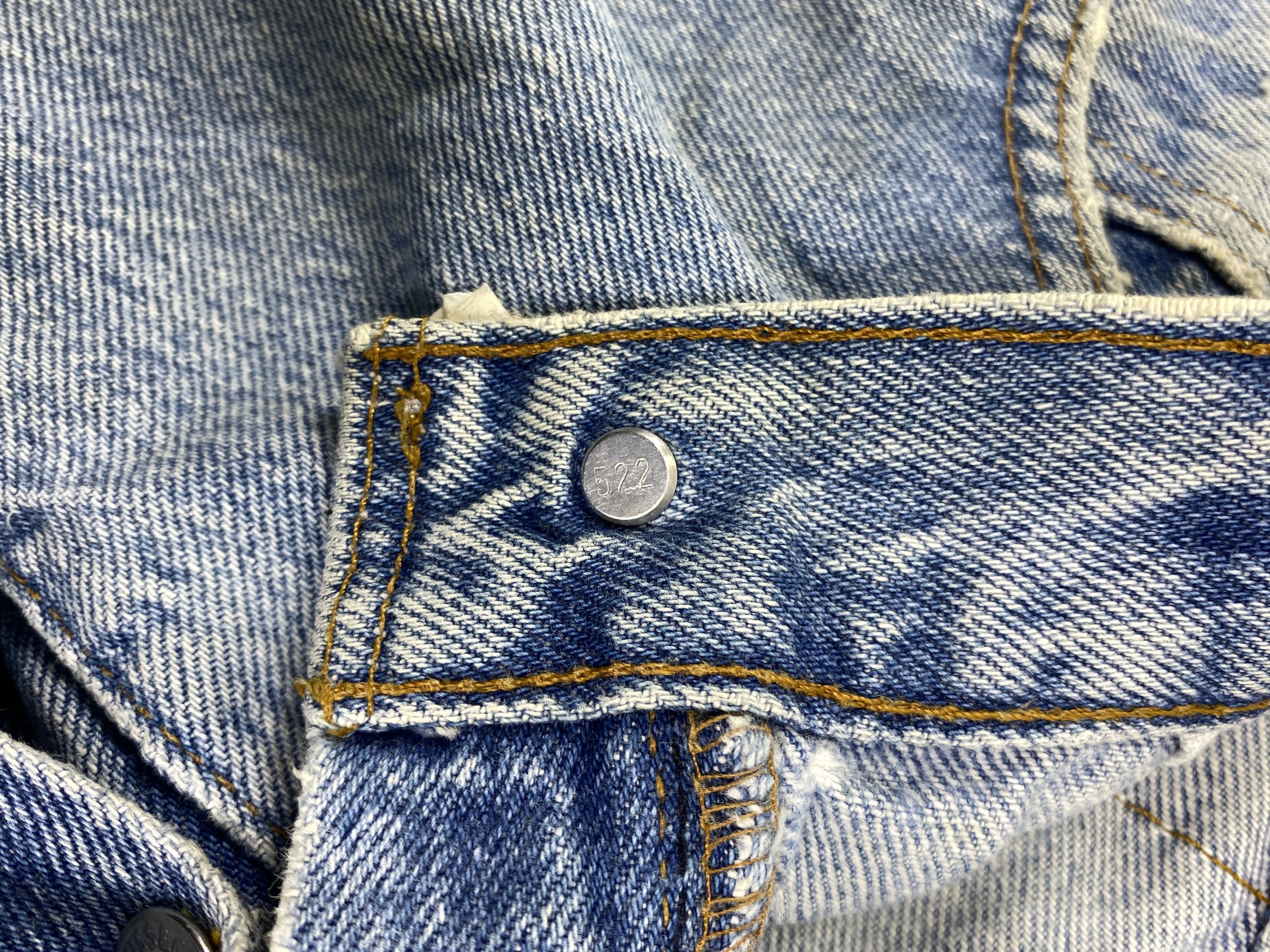 Levi's Light Blue Vintage Levis 501 Jeans 32x14.5 - JN3033 Size US 32 / EU 48 - 6 Thumbnail
