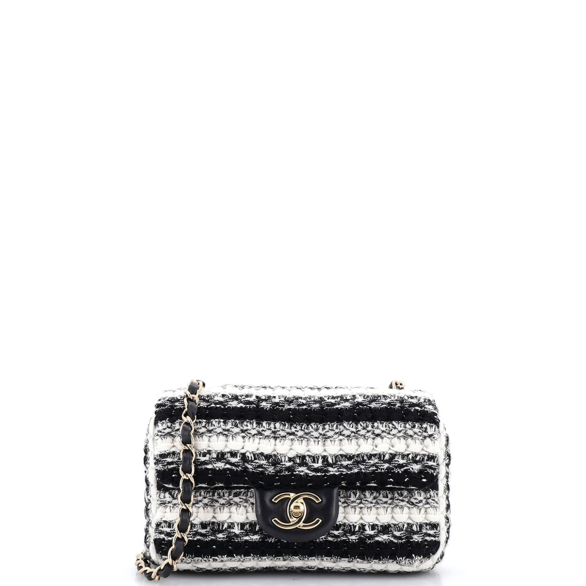 Chanel Classic Single Flap Bag Size ONE SIZE - 1 Thumbnail