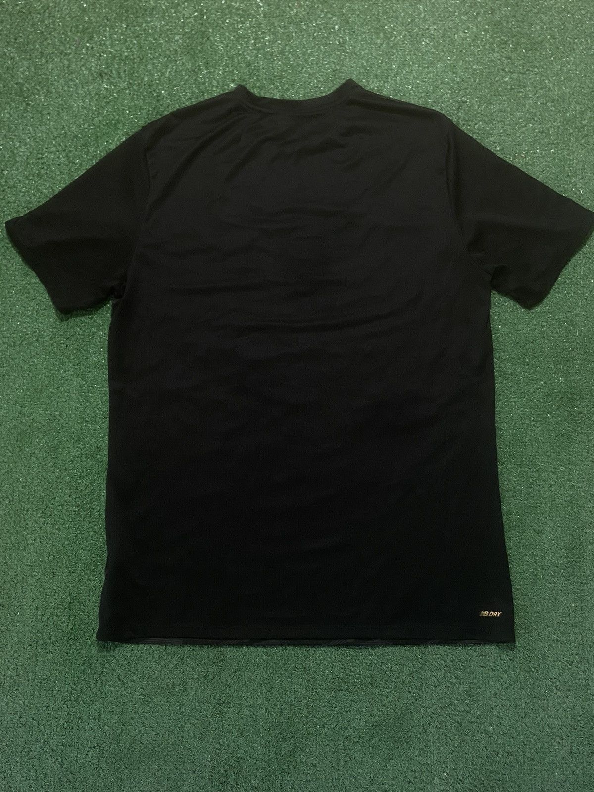 New Balance Liverpool Fc tshirt newbalance Size US XL / EU 56 / 4 - 5 Thumbnail