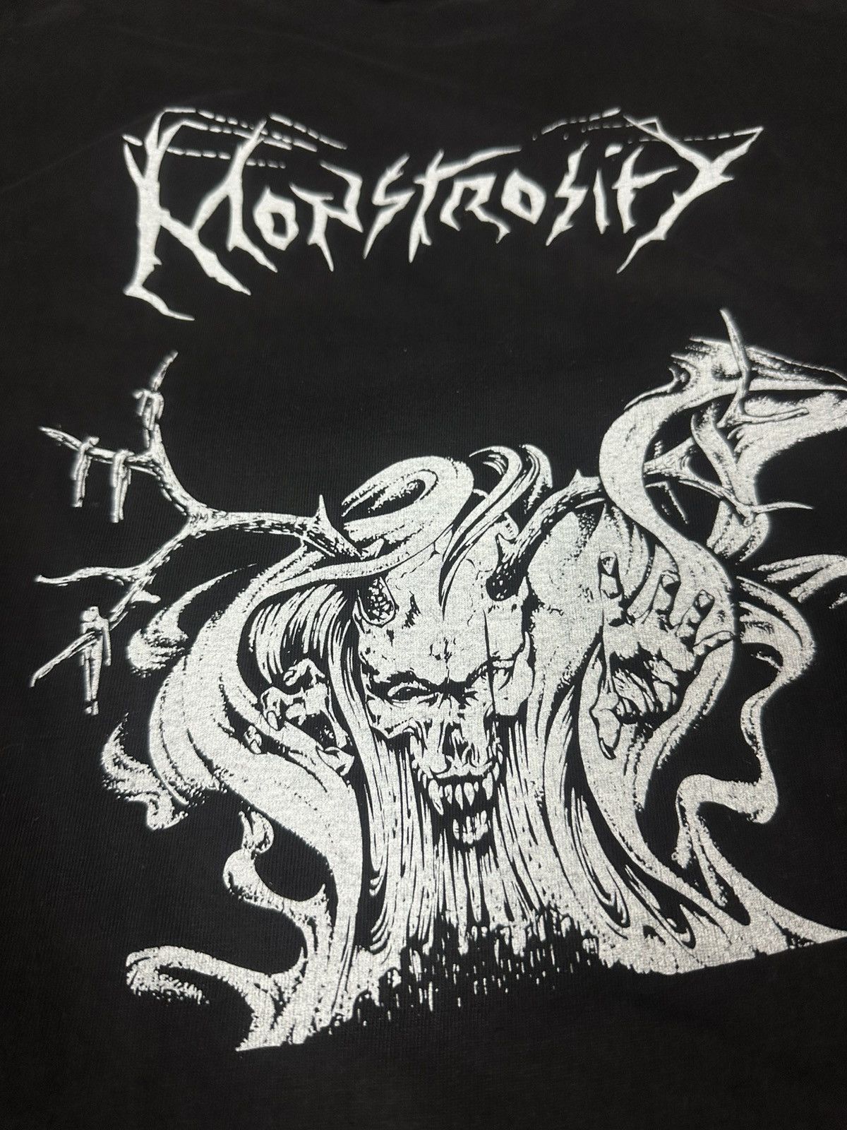 Vintage Vintage 1990s Monstrosity Bootleg T-Shirt Size US L / EU 52-54 / 3 - 4 Thumbnail