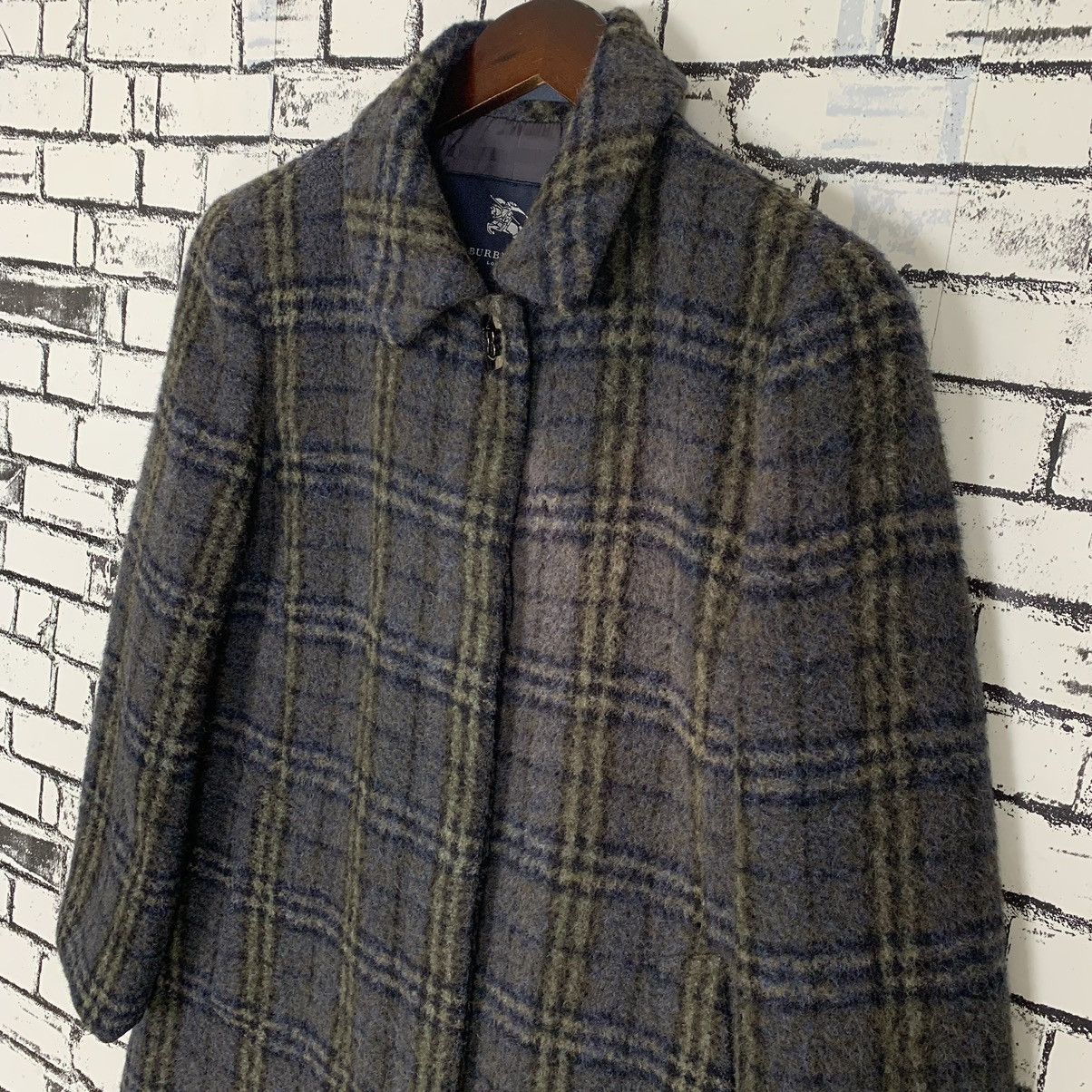 Burberry × Vintage Luxury Brand Burberry London Checkerboard Wool Long Jacket Size S / US 4 / IT 40 - 3 Thumbnail