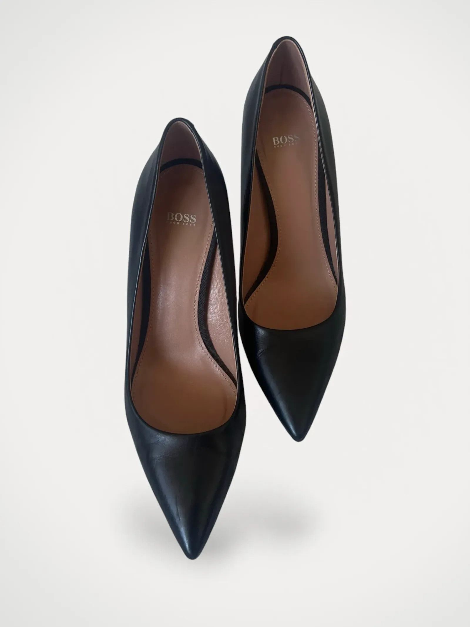 Hugo Boss Hugo Boss Heels Size US 8 / IT 38 - 1 Thumbnail