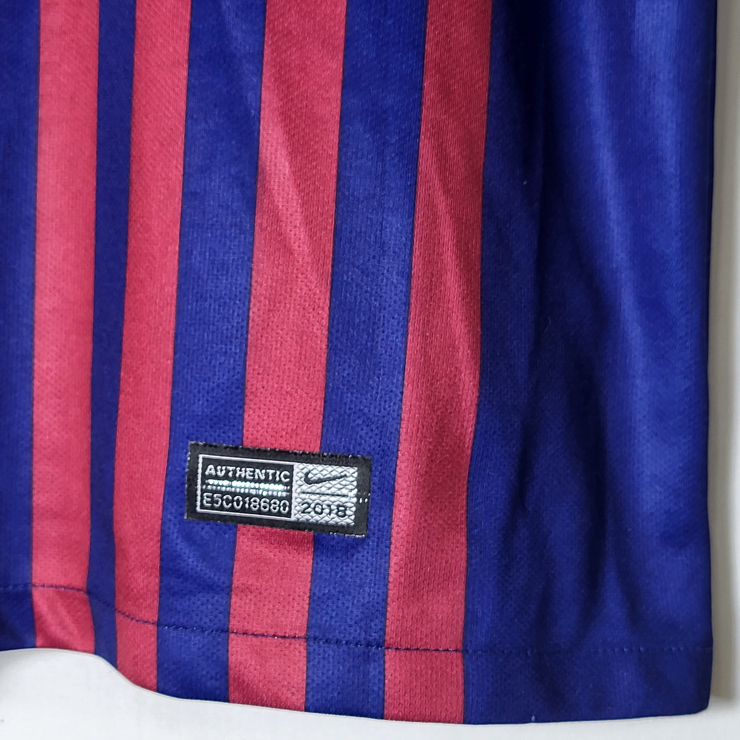 Nike Messi. F.C.Barcelona. Soccer Jersey. Size US L / EU 52-54 / 3 - 6 Thumbnail