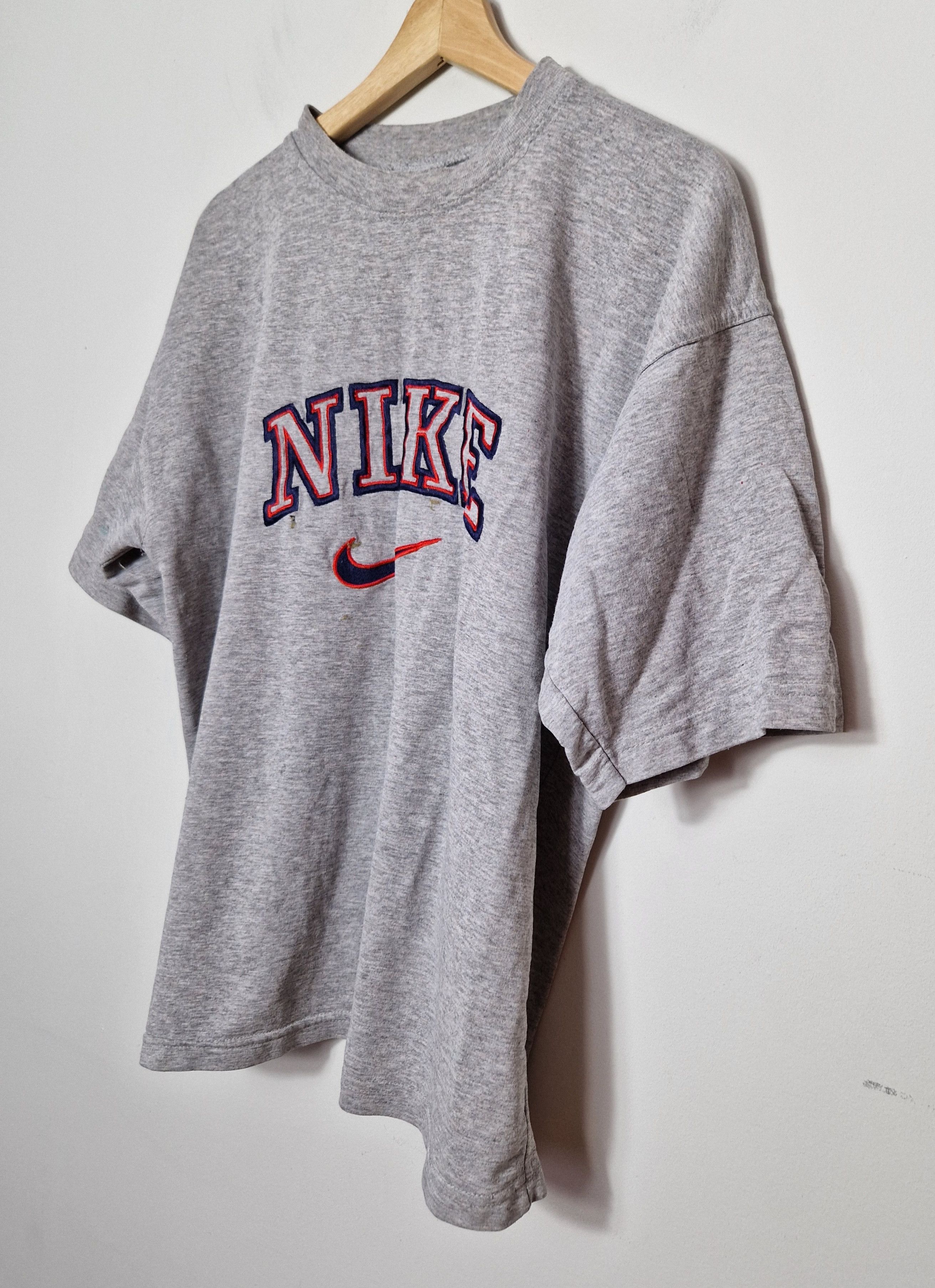 Nike Nike spellout box logo vintage 90s tee Size US L / EU 52-54 / 3 - 2 Thumbnail