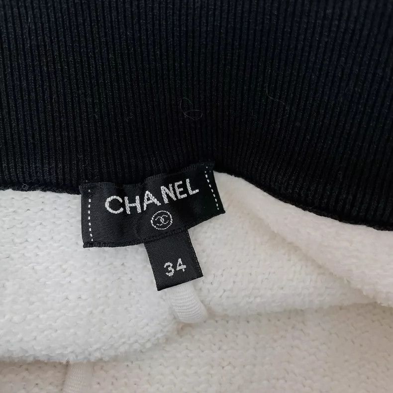 Chanel Chanel Cruise series white wide-leg trousers Size 42" / US 20 - 5 Thumbnail