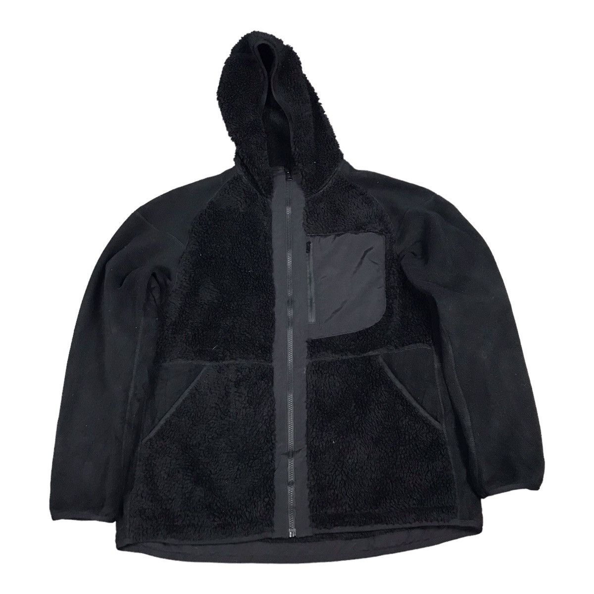 White Mountaineering Uniqlo x white mountaineering Sherpa black jacket Size US L / EU 52-54 / 3 - 1 Thumbnail