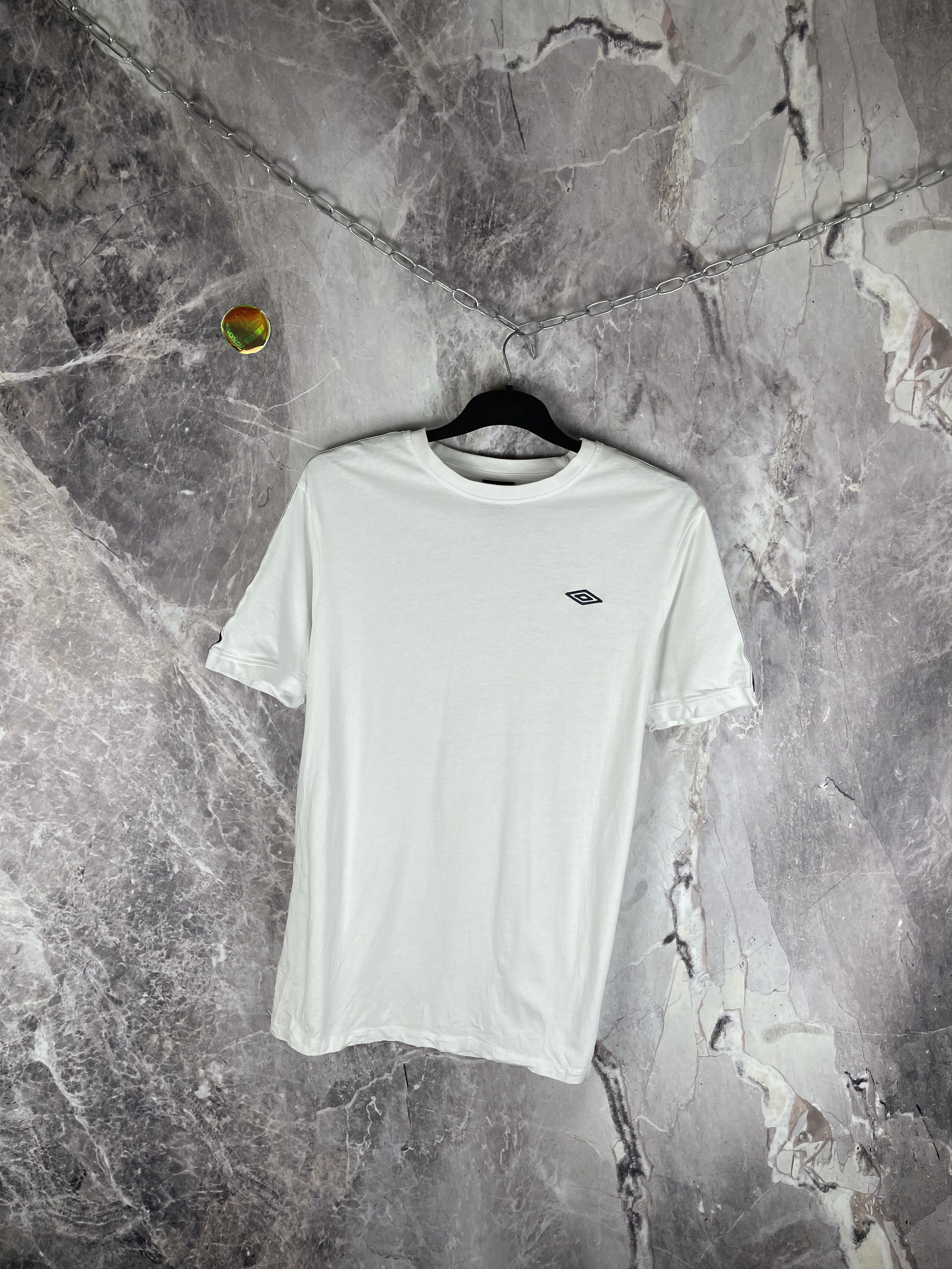 Umbro Umbro vintage short sleeve t-shirt y2k Size US XL / EU 56 / 4 - 2 Thumbnail