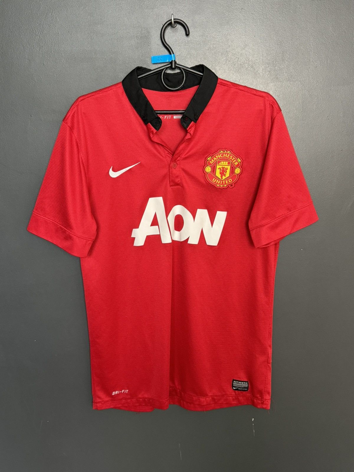 Nike Manchester United 13/14 Home Football Jersey T-Shirt Size US M / EU 48-50 / 2 - 1 Thumbnail