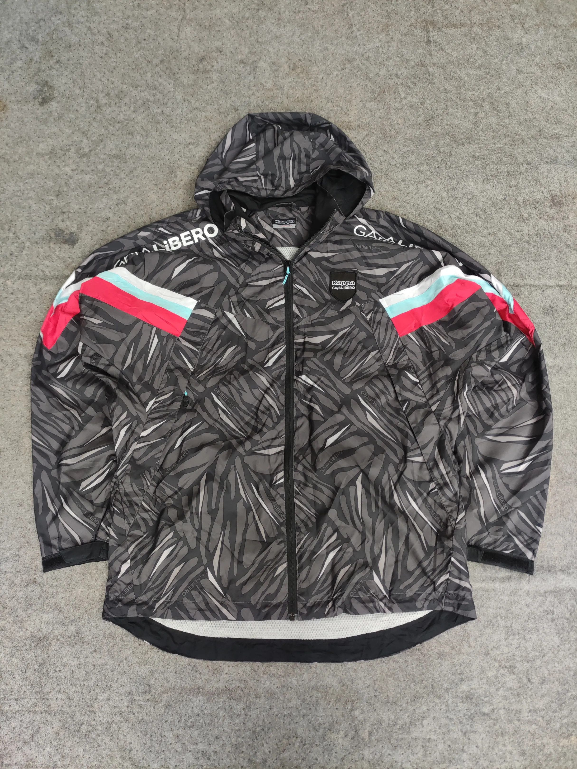 Japanese Brand Kappa x GaraLibero Graphic Windbreaker Jacket Size XL Size US XL / EU 56 / 4 - 1 Thumbnail