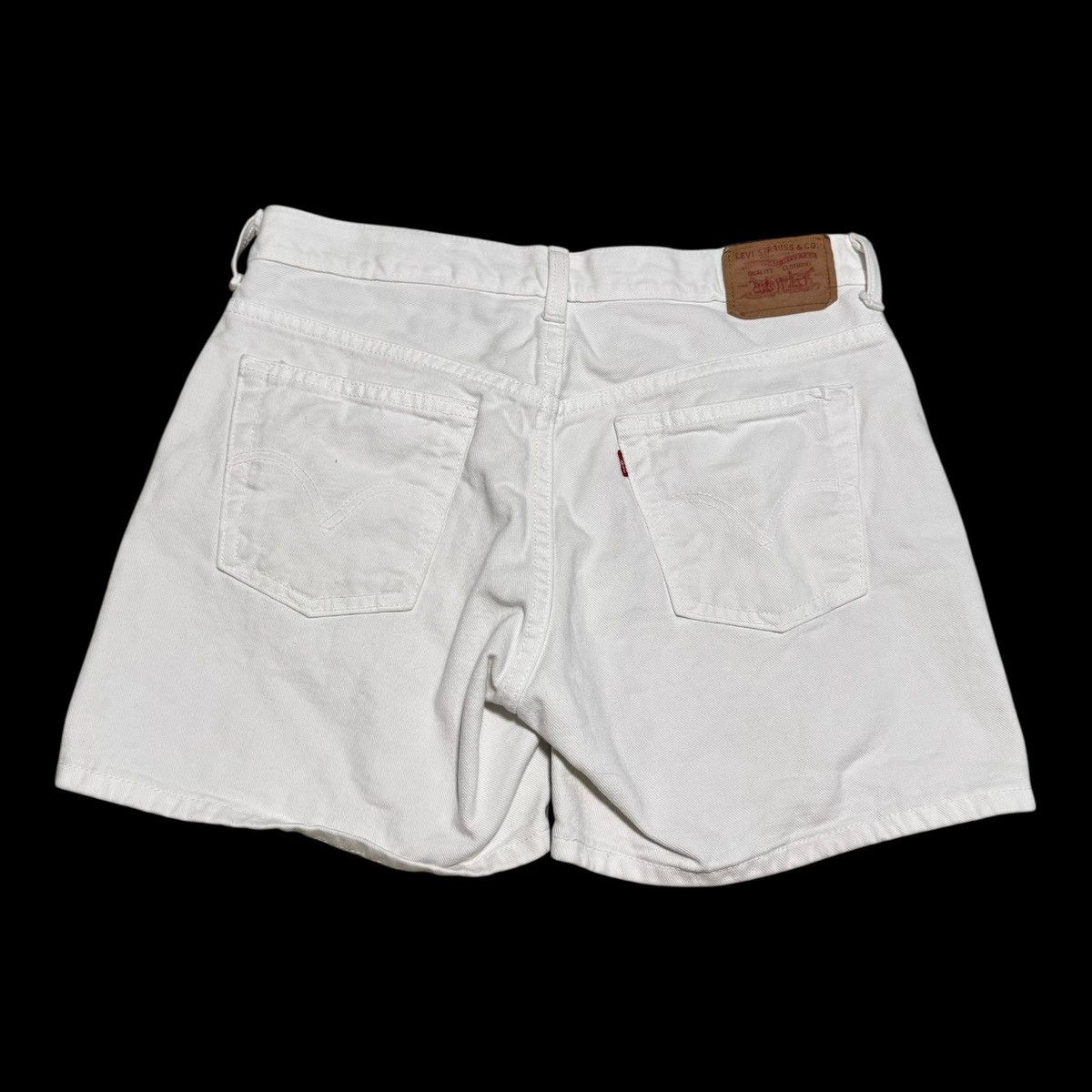 Levi's Levi’s Mexico Made White Denim Shorts Women’s 12 MIS Size 32" / US 10 / IT 46 - 1 Thumbnail