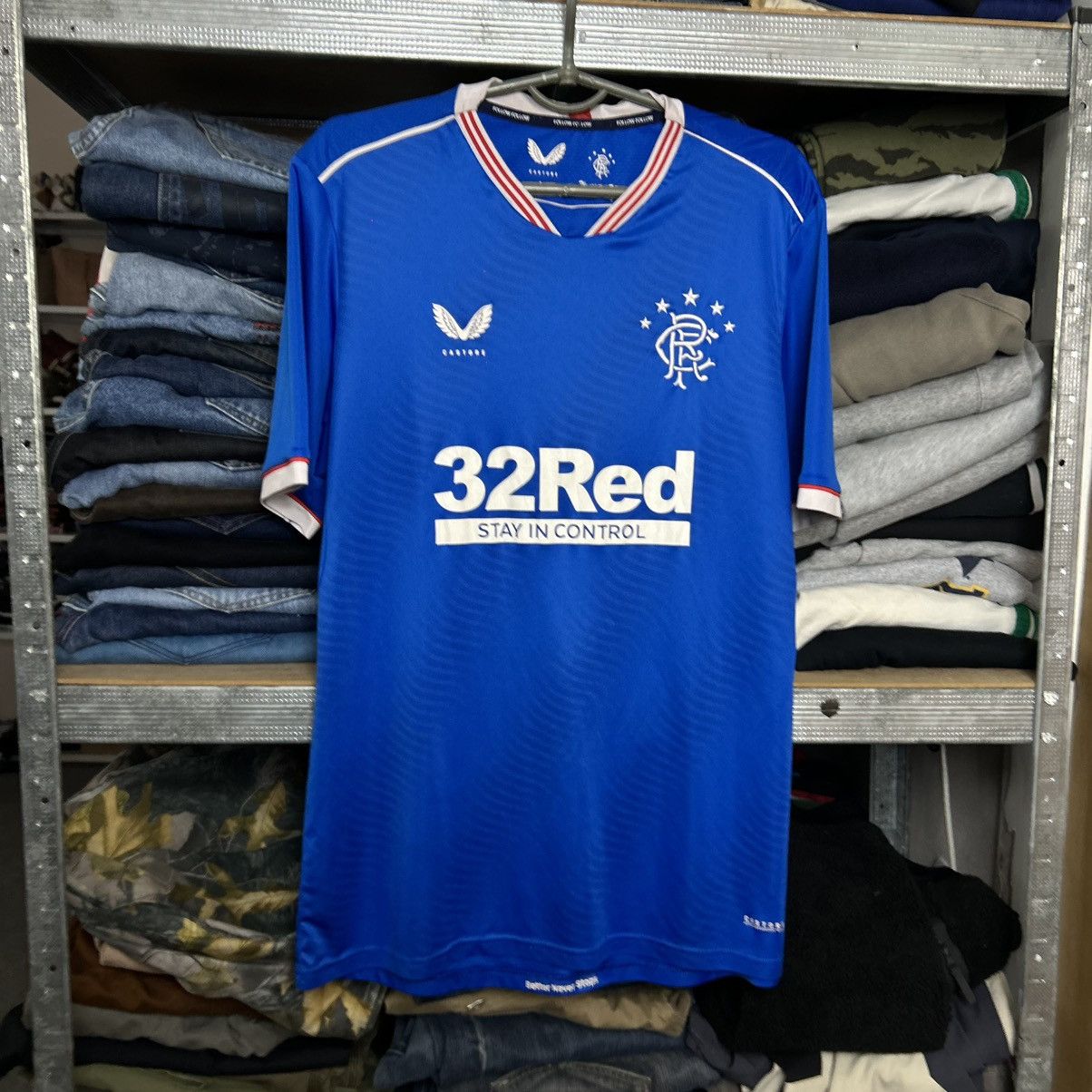 Castore Mens Castore FC Rangers Big logo soccer home jersey Size US L / EU 52-54 / 3 - 1 Thumbnail